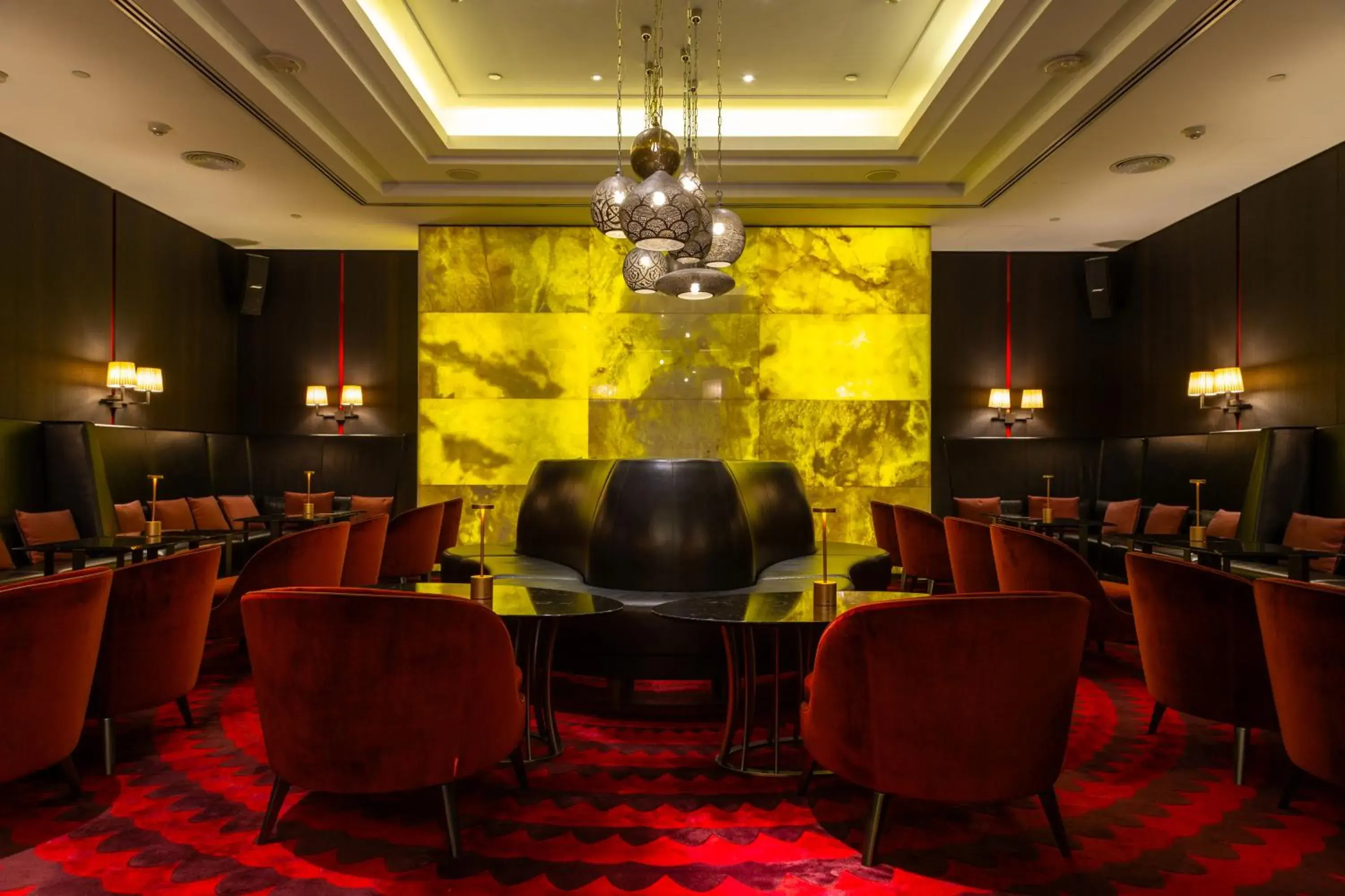 Restaurant/places to eat in Hilton Kyiv Restaurant/places to eat in Hilton Kyiv