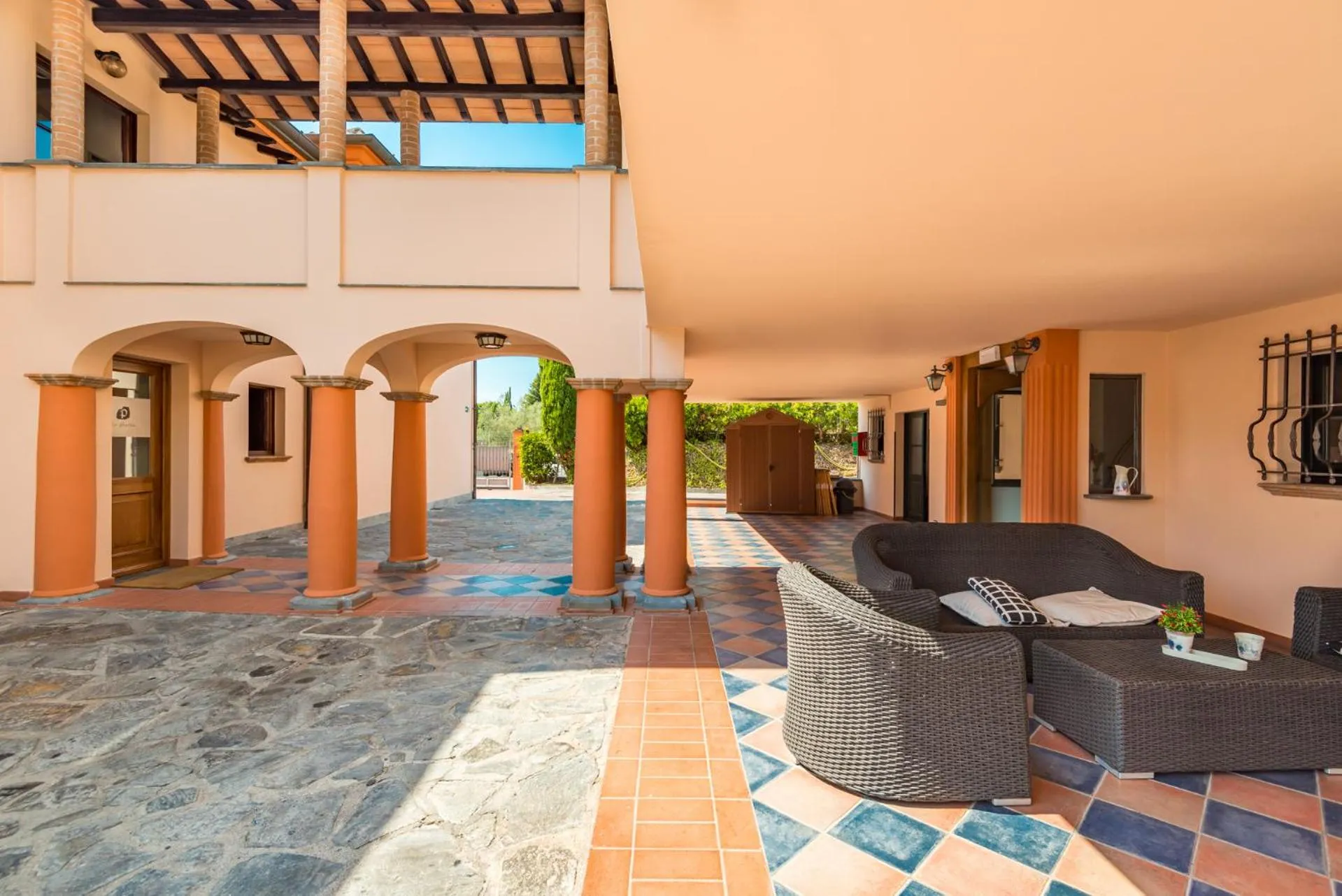 Lobby or reception in Hotel la Pietra restaurant