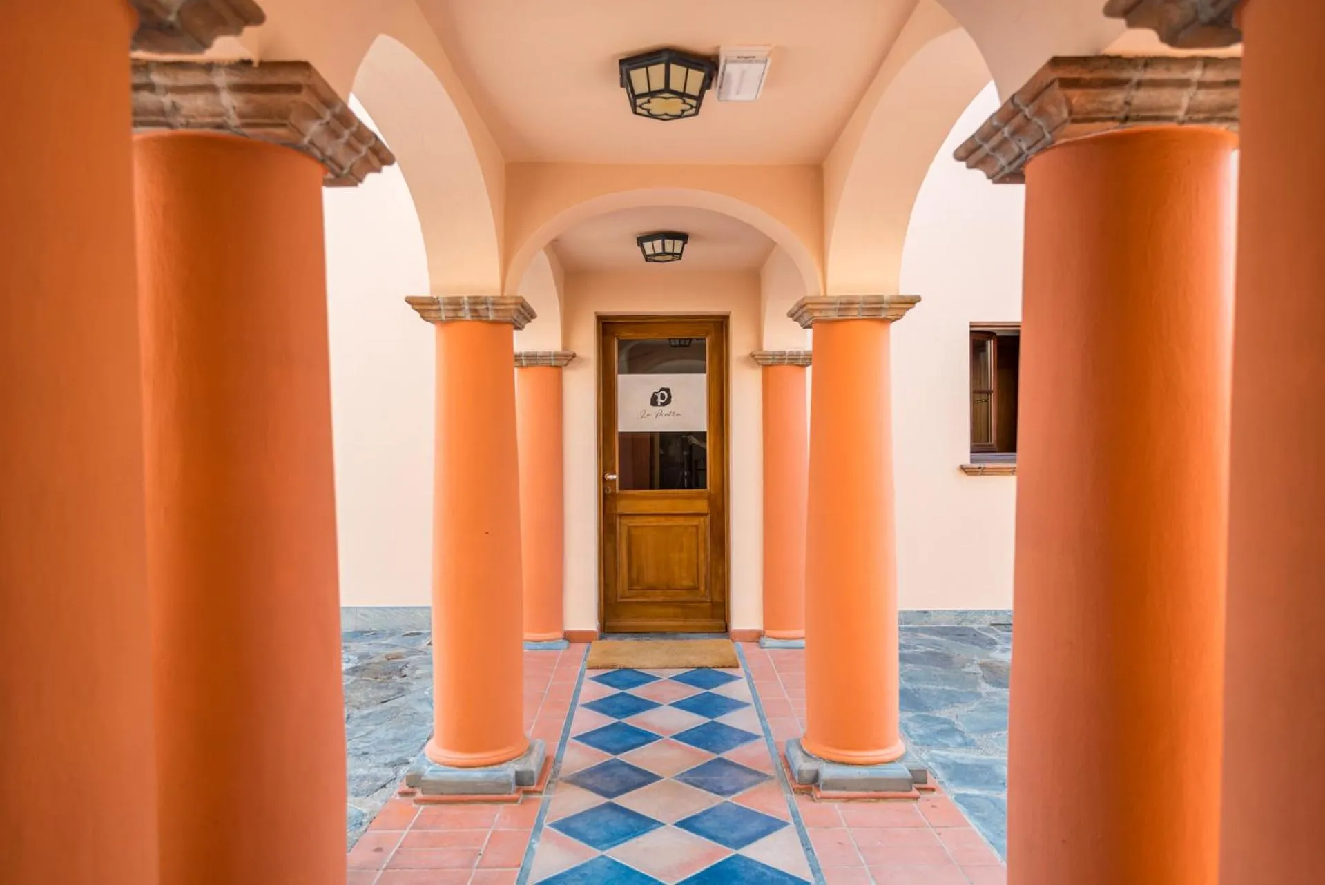 Property building in Hotel la Pietra restaurant
