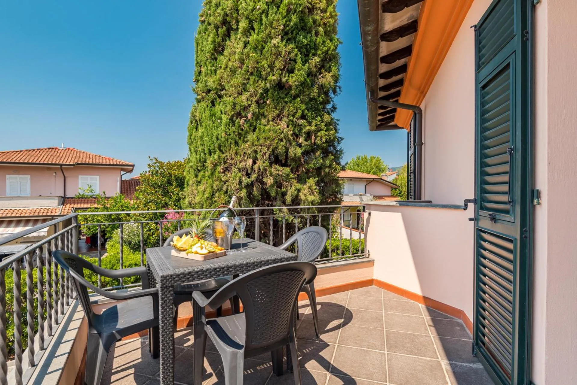 Balcony/Terrace in Hotel la Pietra restaurant