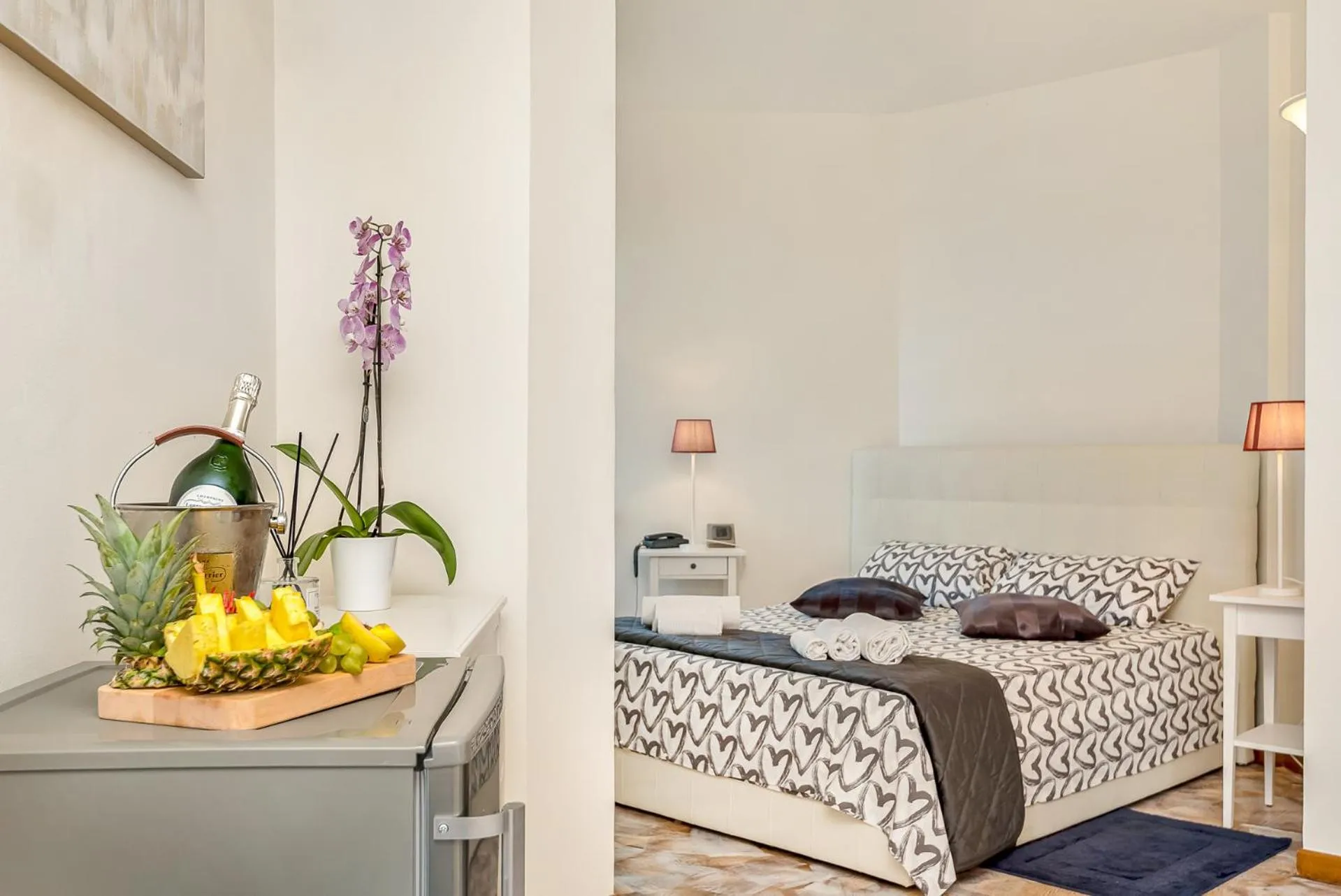 Bed in Hotel la Pietra restaurant