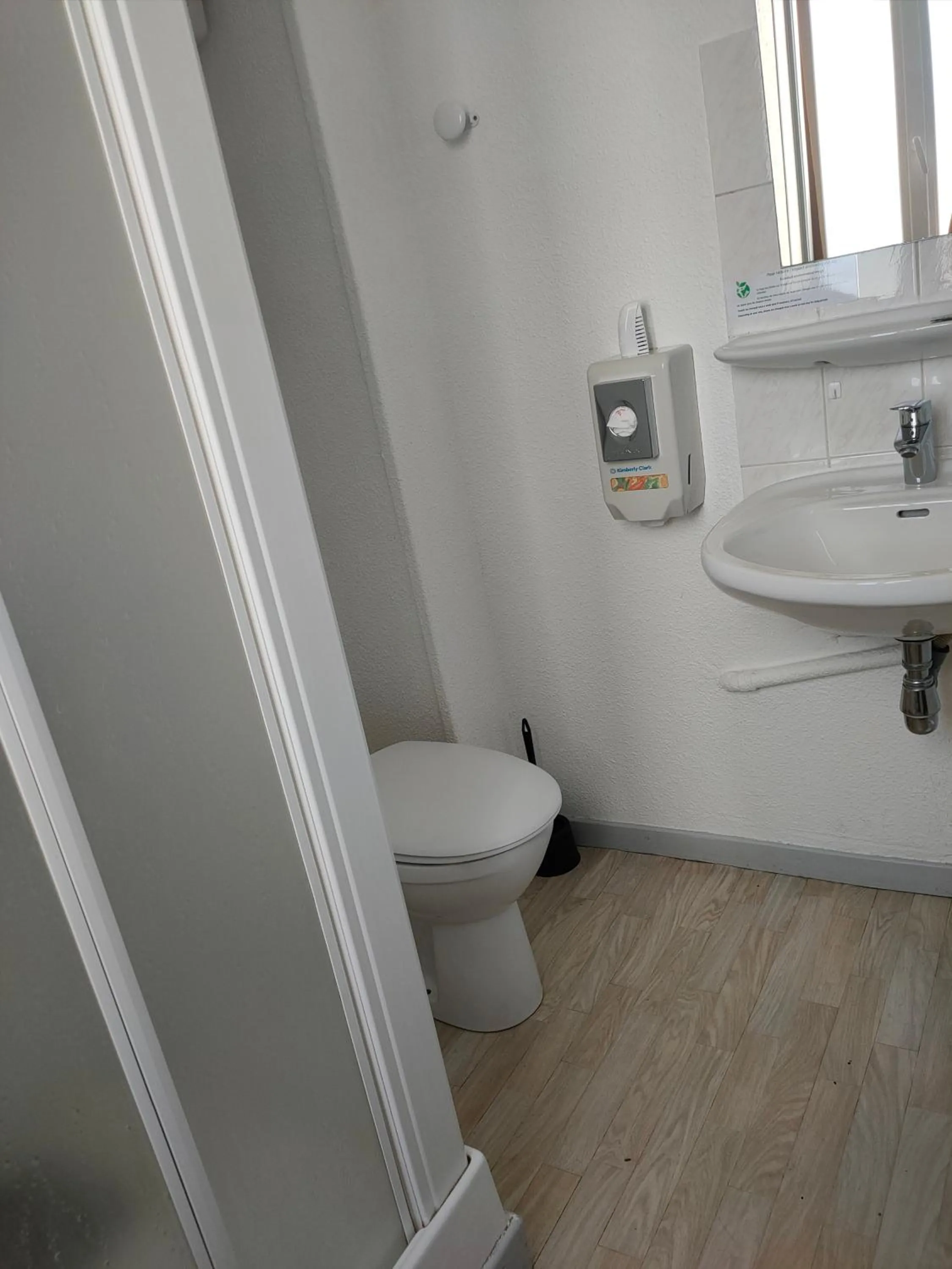Bathroom in Hôtel de la Grotte
