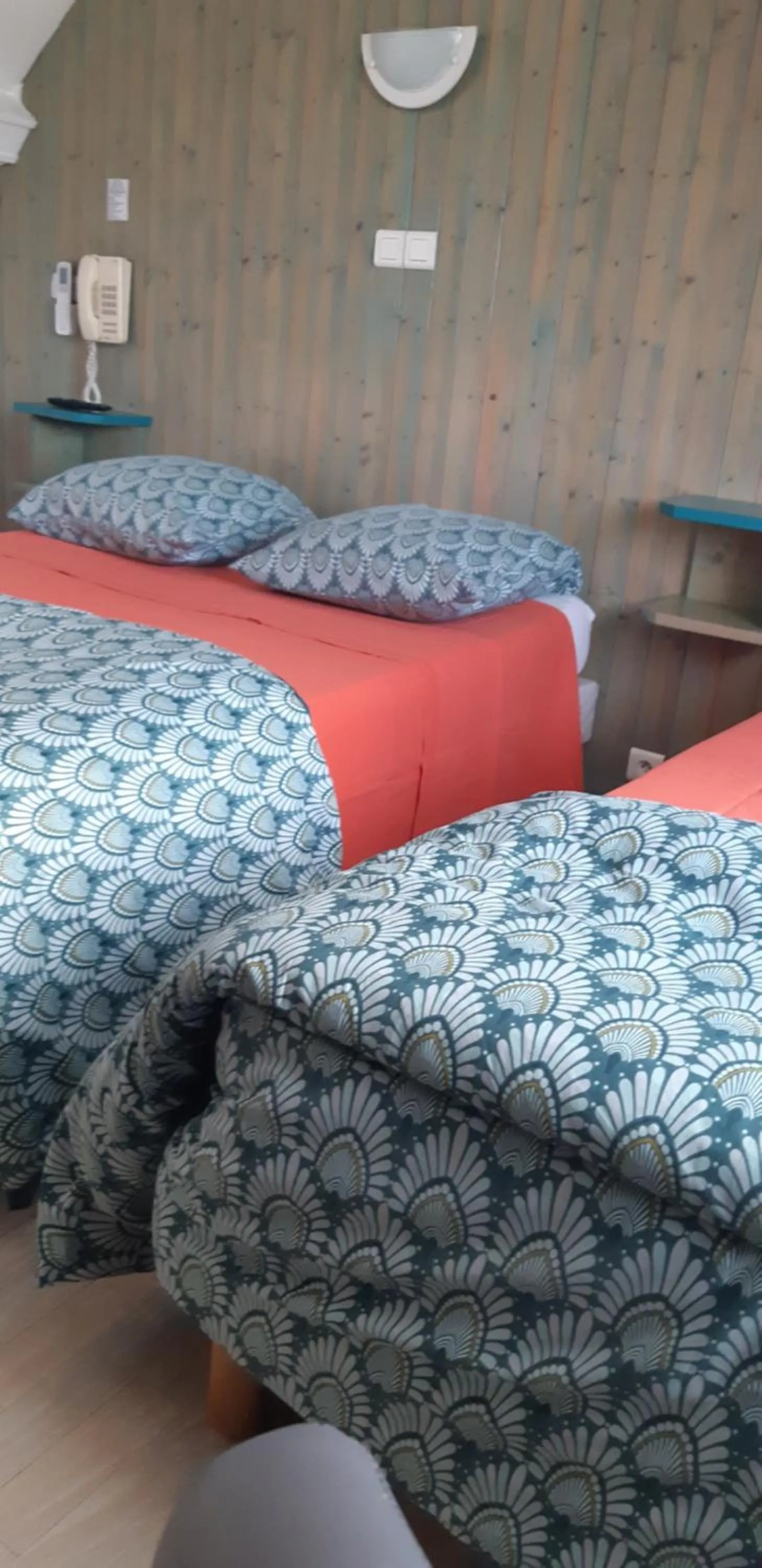 Bedroom in Hôtel de la Grotte