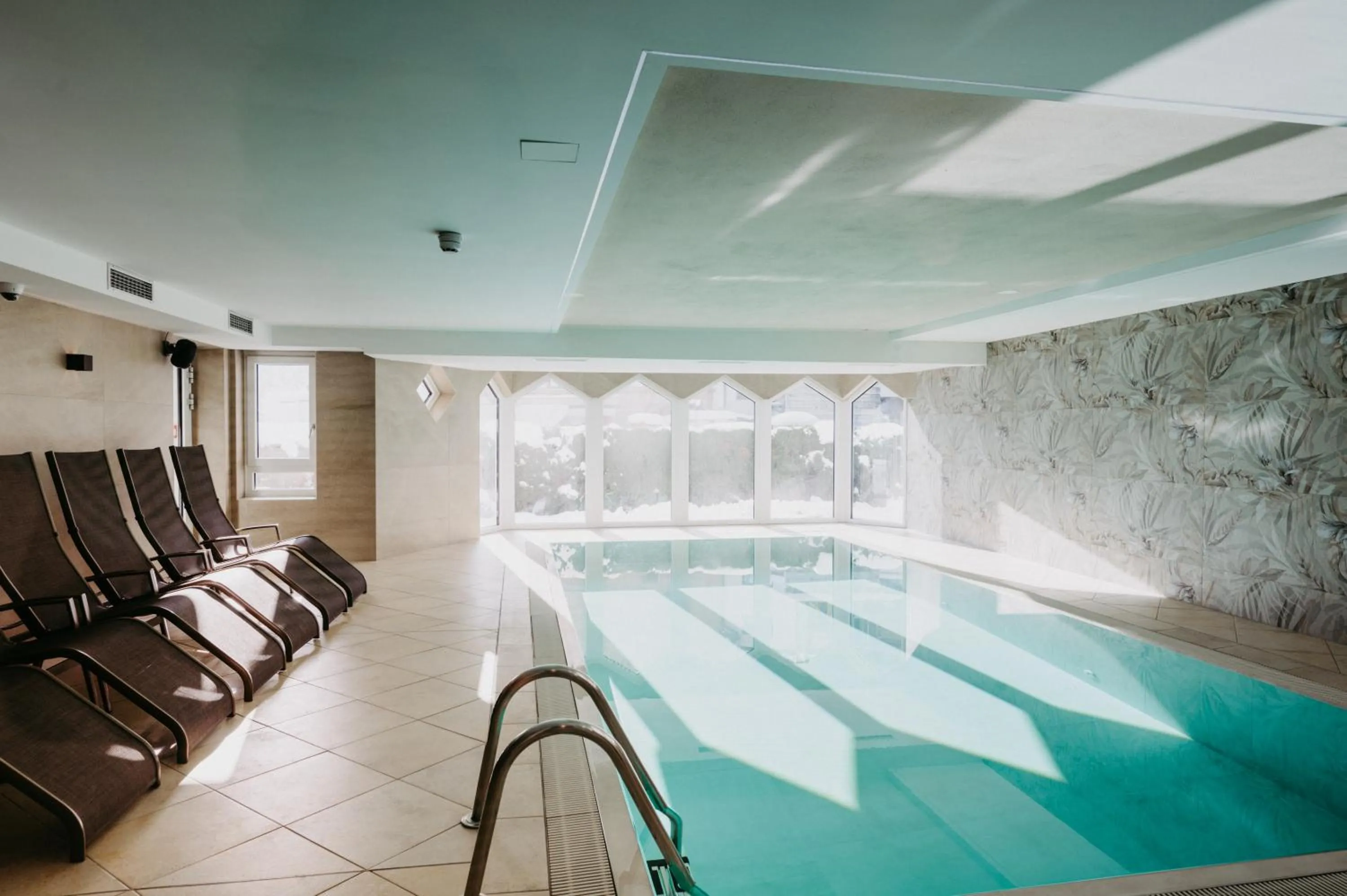 Pool view in Hotel Brückenwirt Superior