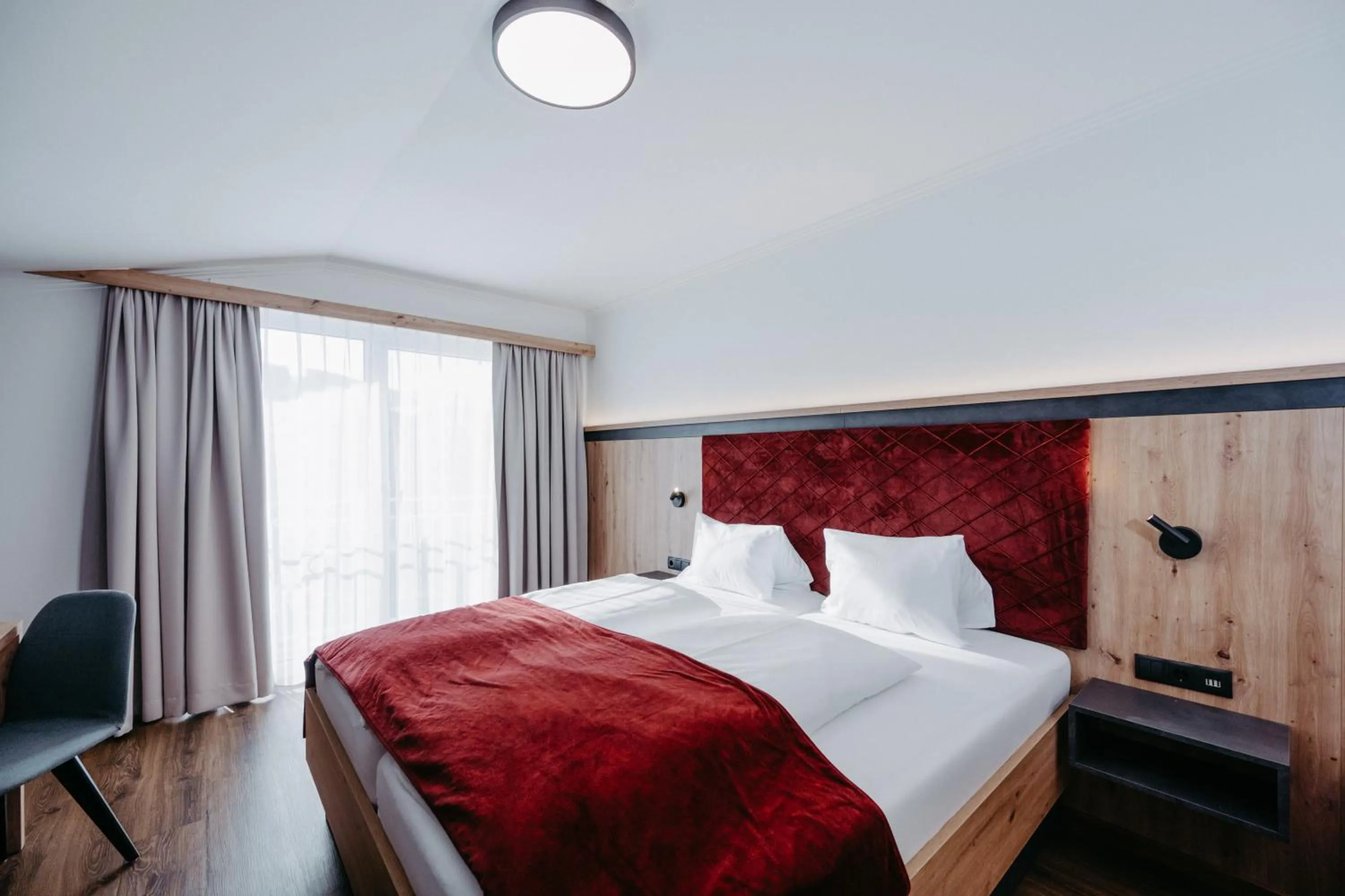 Photo of the whole room, Bed in Hotel Brückenwirt Superior