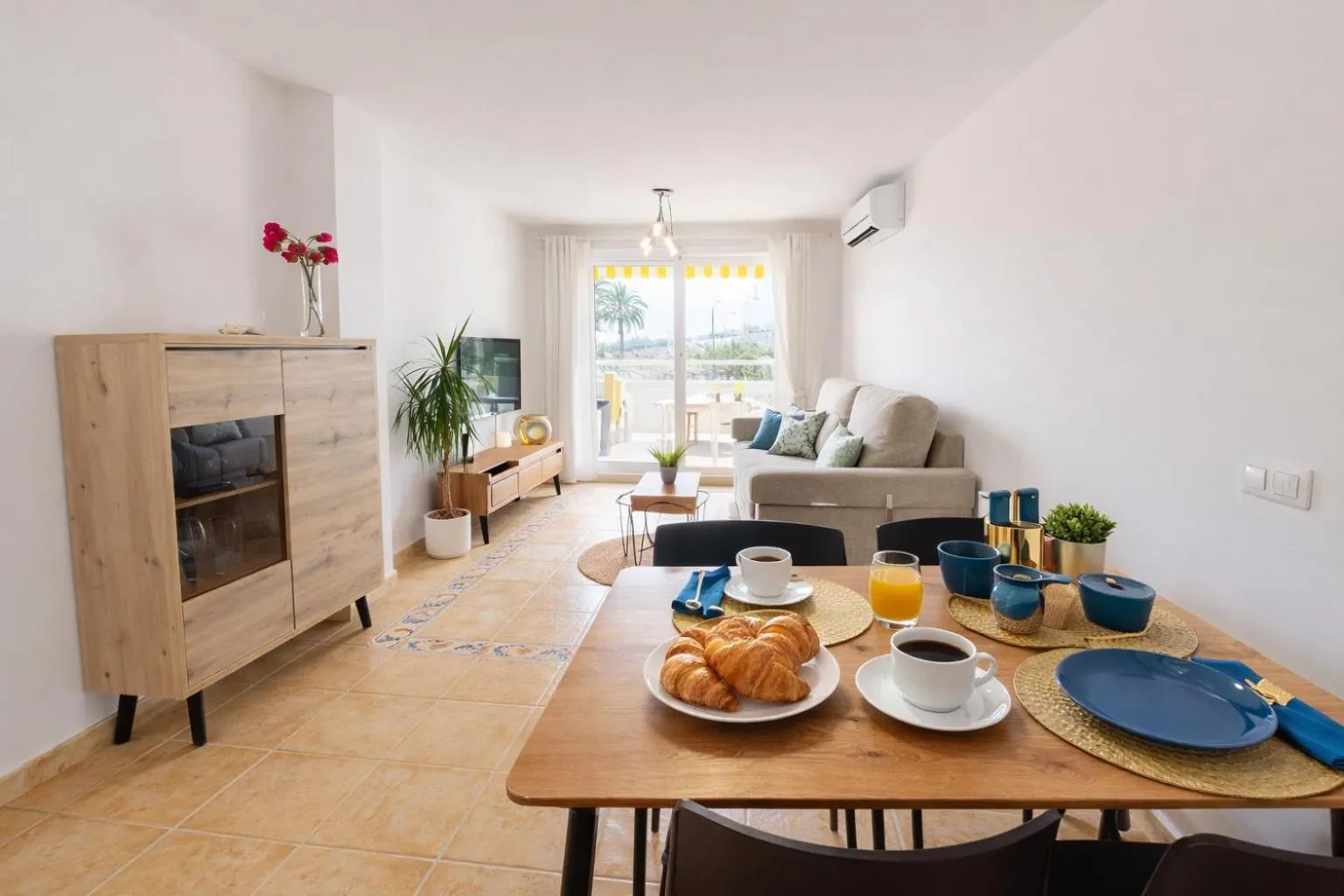 Apartamento Luz de Luna moderno en Dénia con terraza y piscina by Family Homes