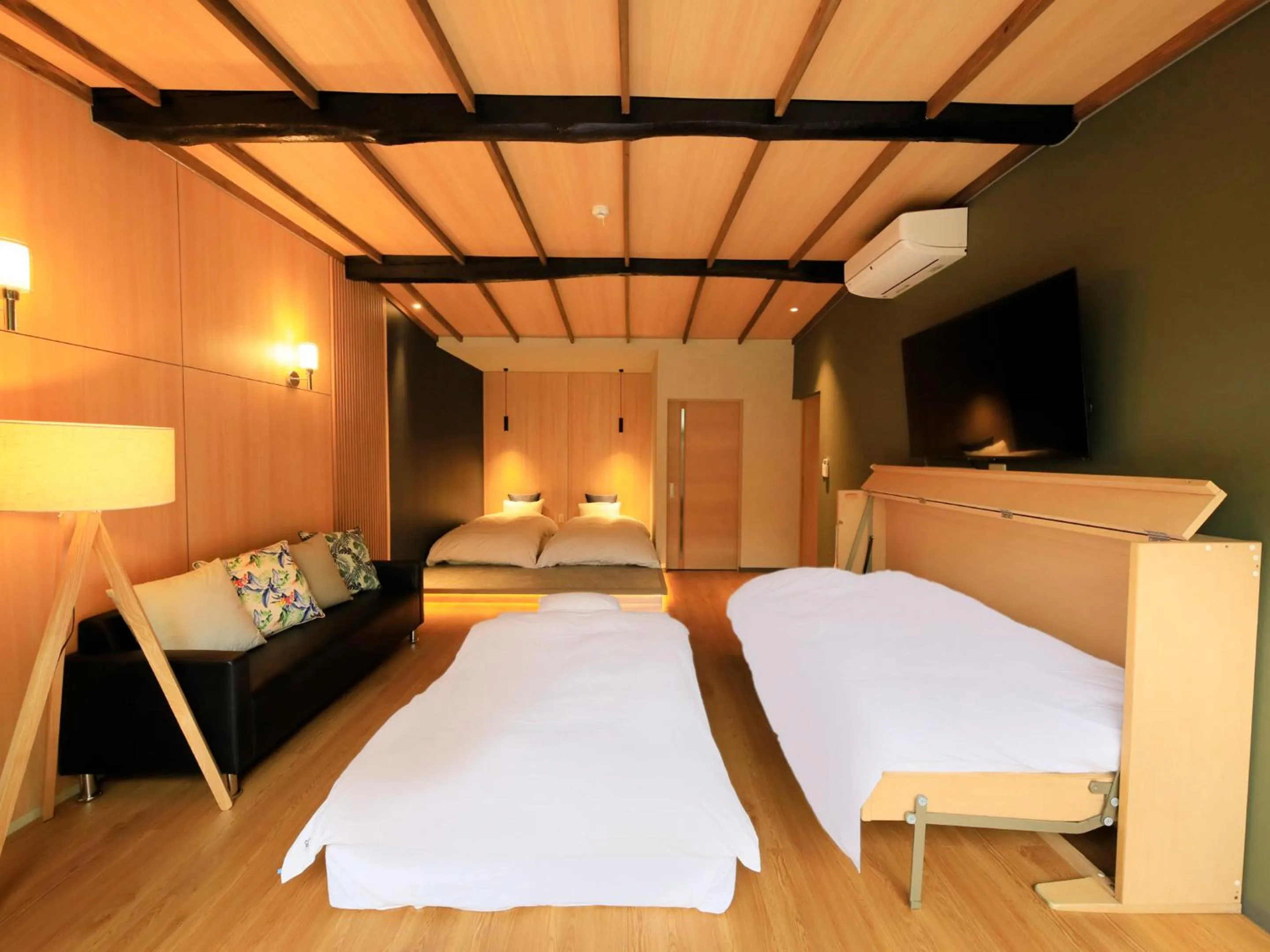 Bed in SPRINGS VILLAGE 足柄 丹沢温泉リゾート＆グランピング