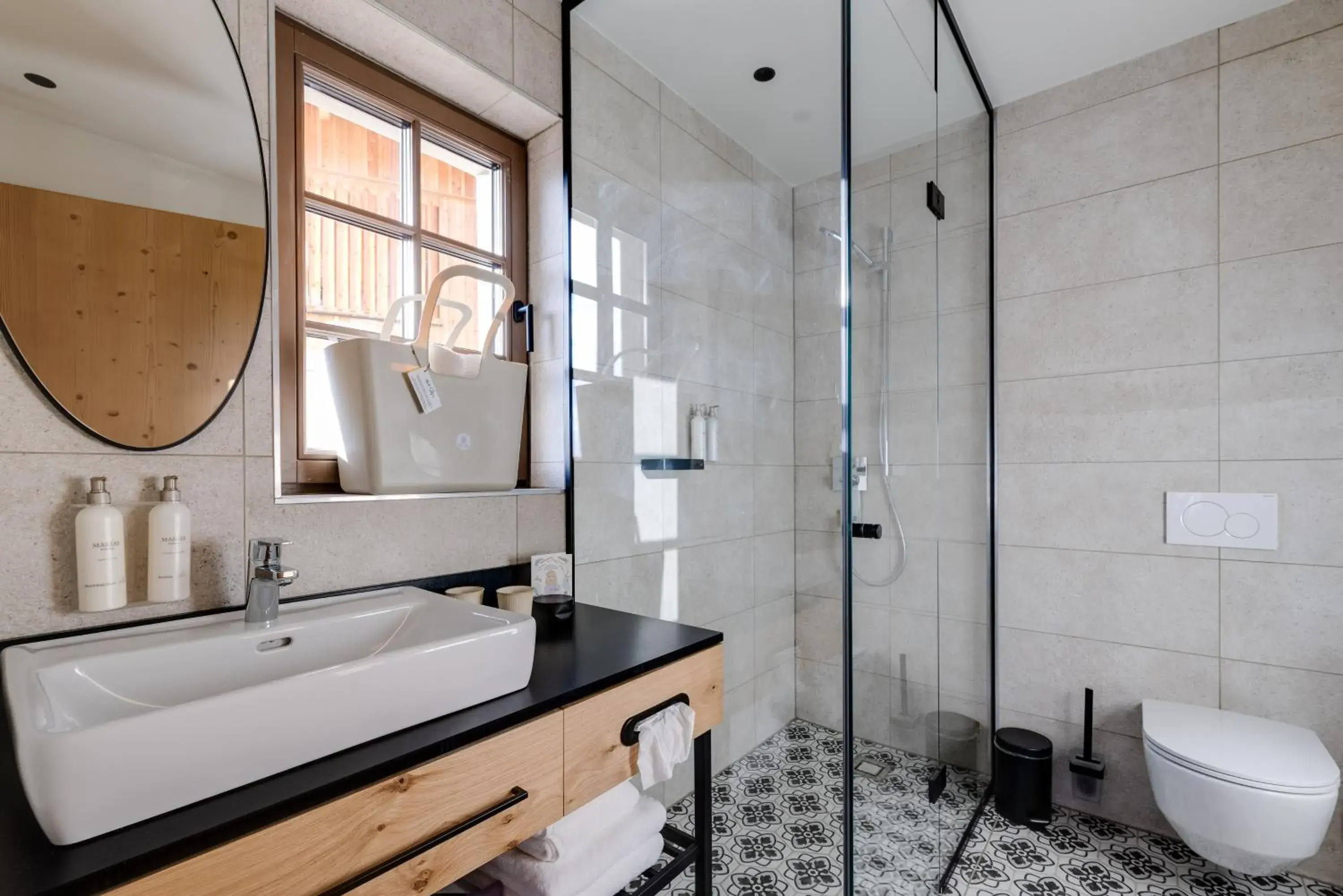 Suite with City View in Hideaway Hotel Montestyria Chalets & Suiten Suite with City View in Hideaway Hotel Montestyria Chalets & Suiten