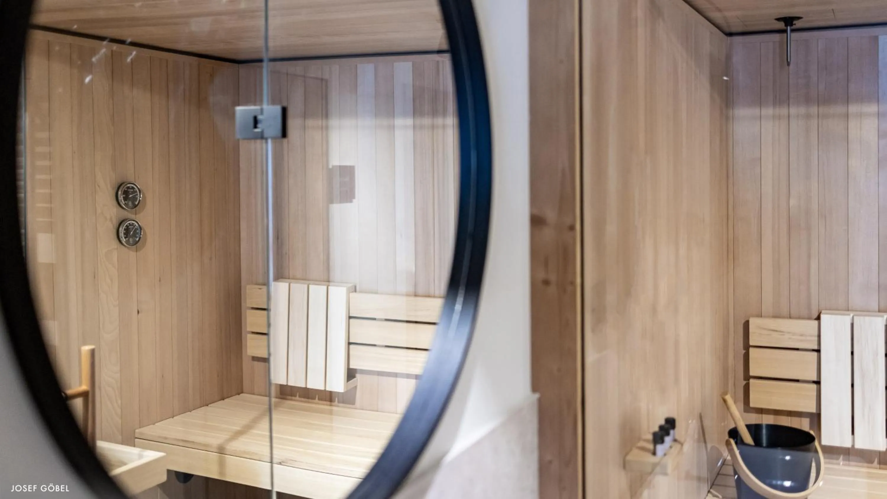 Sauna in Hideaway Hotel Montestyria Chalets & Suiten