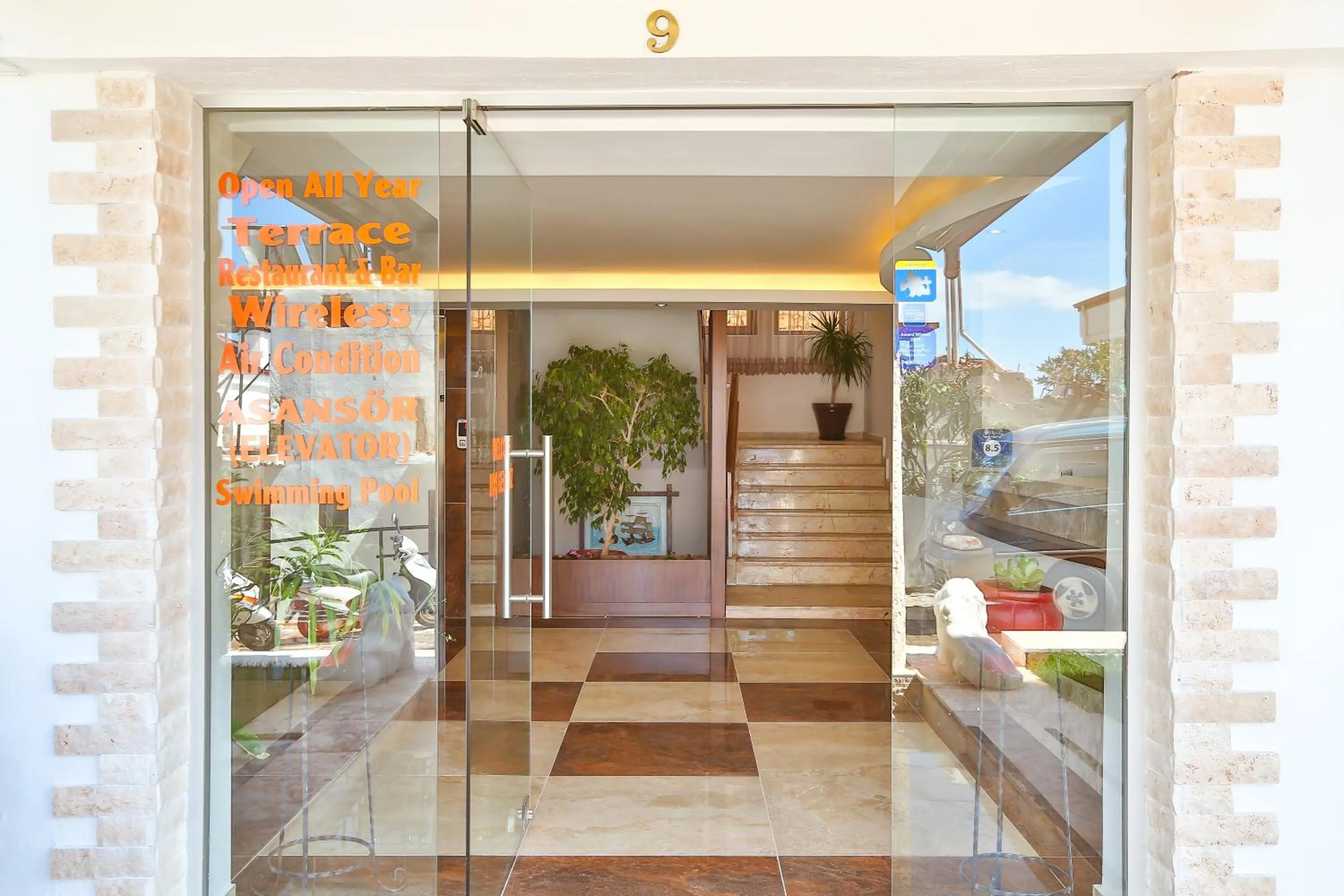 Lobby or reception in Hotel Kayahan