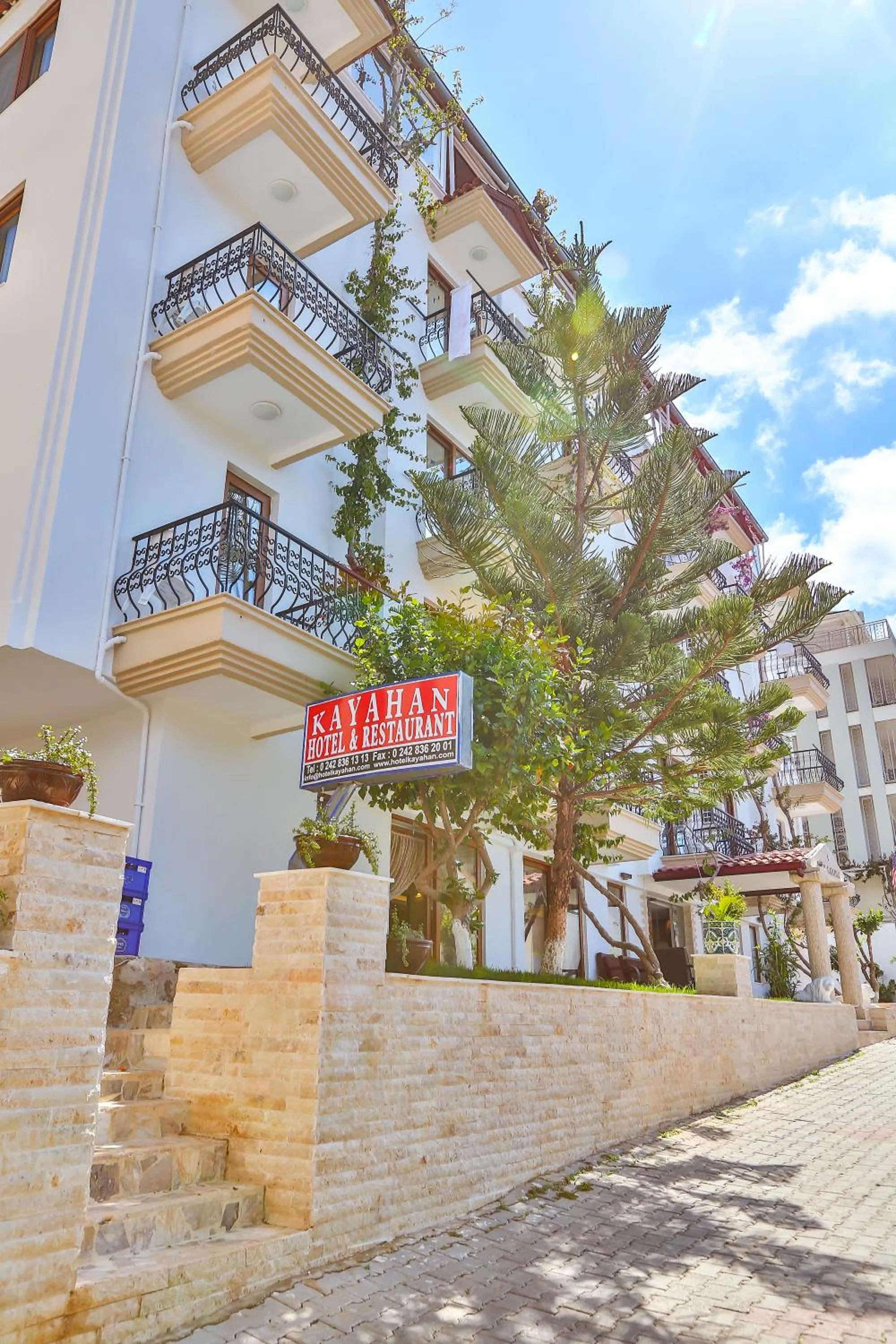 Property building in Hotel Kayahan