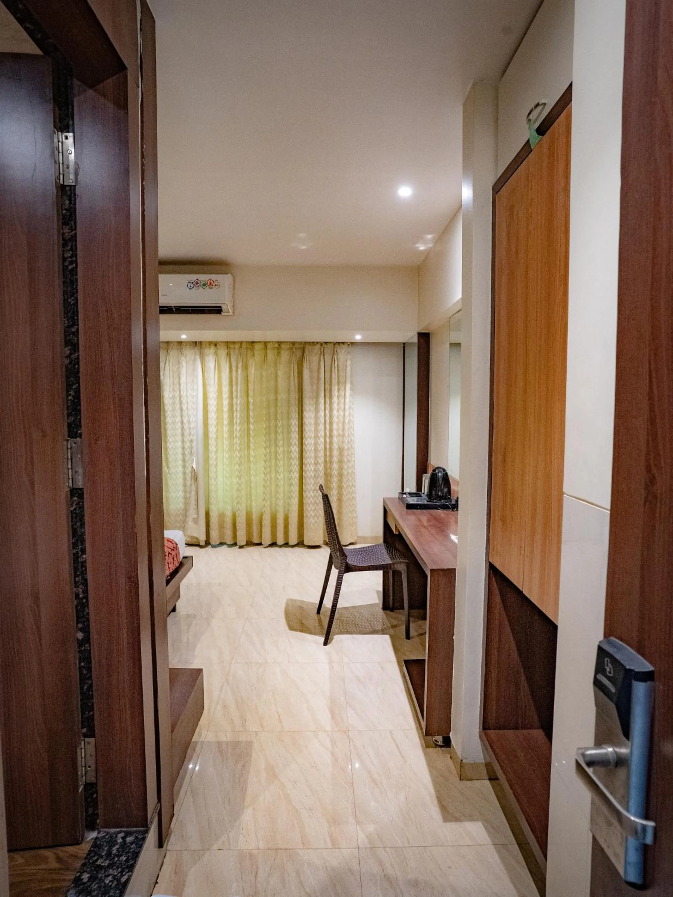 Hotel Mourya Residency