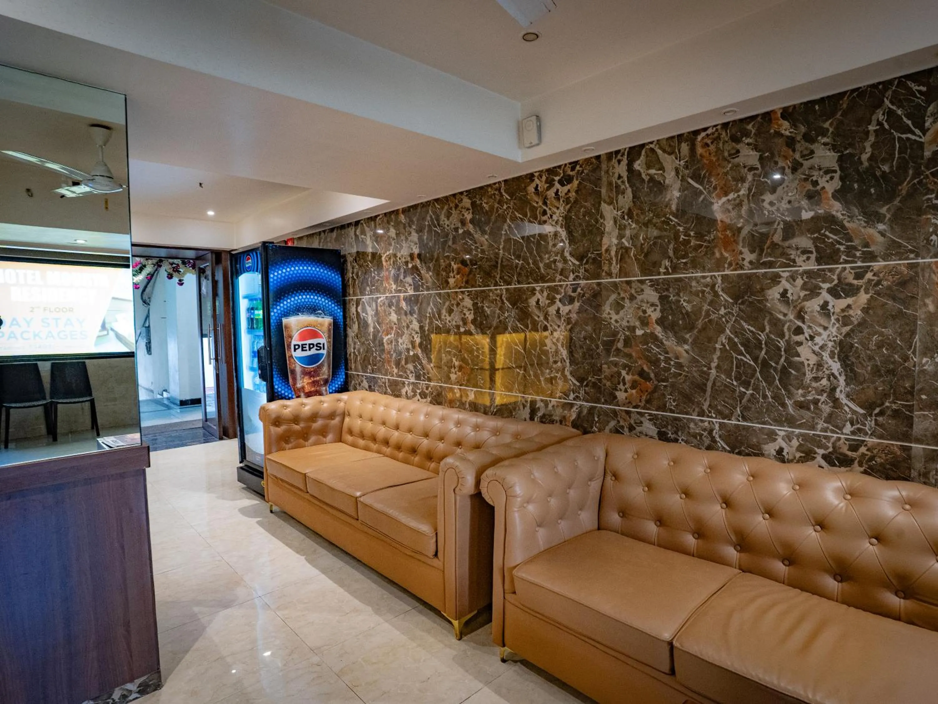 Hotel Mourya Residency