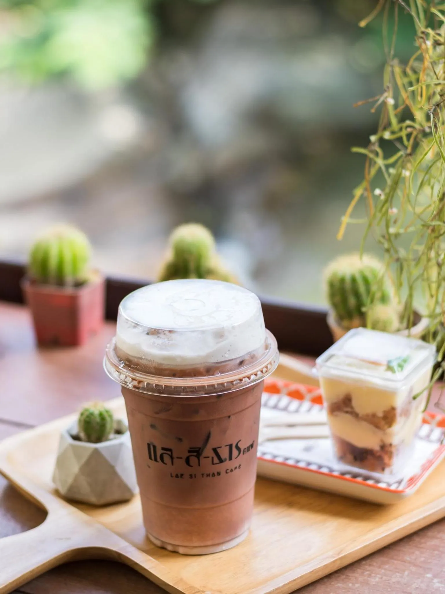 Food and drinks in THANSILA Resort