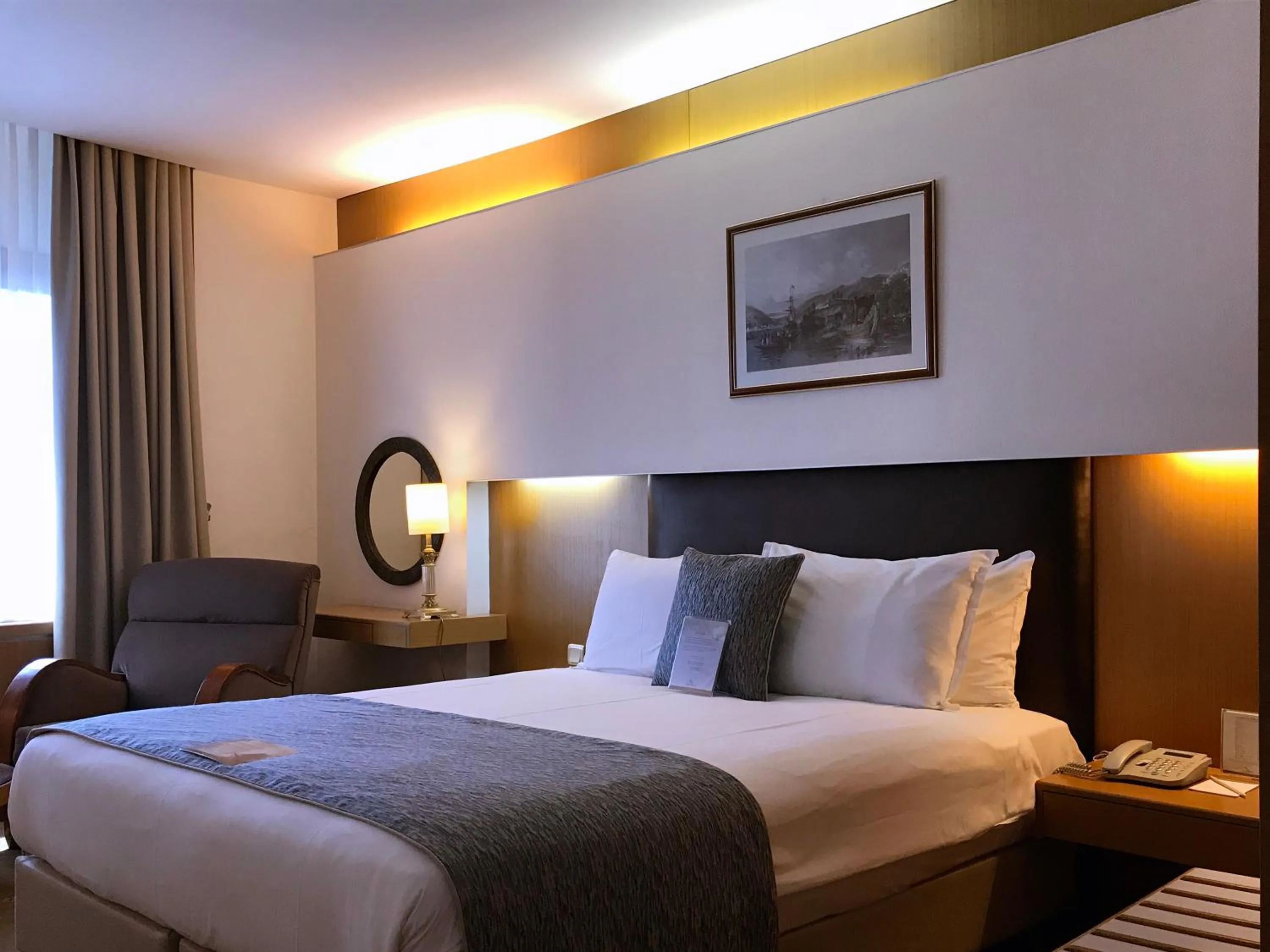 Bedroom, Bed in Surmeli Istanbul Hotel