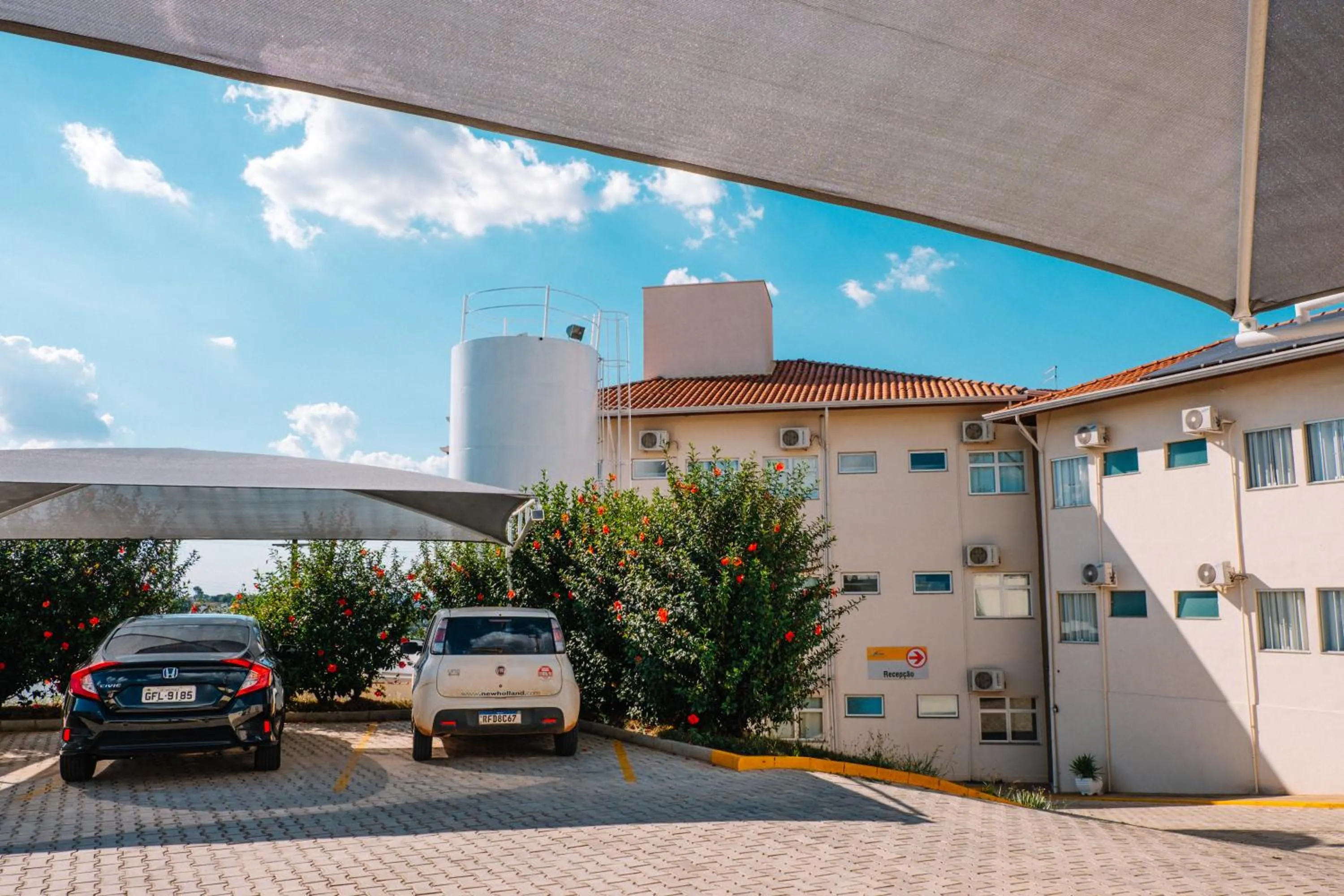 Parking in Ferian Plaza Hotel