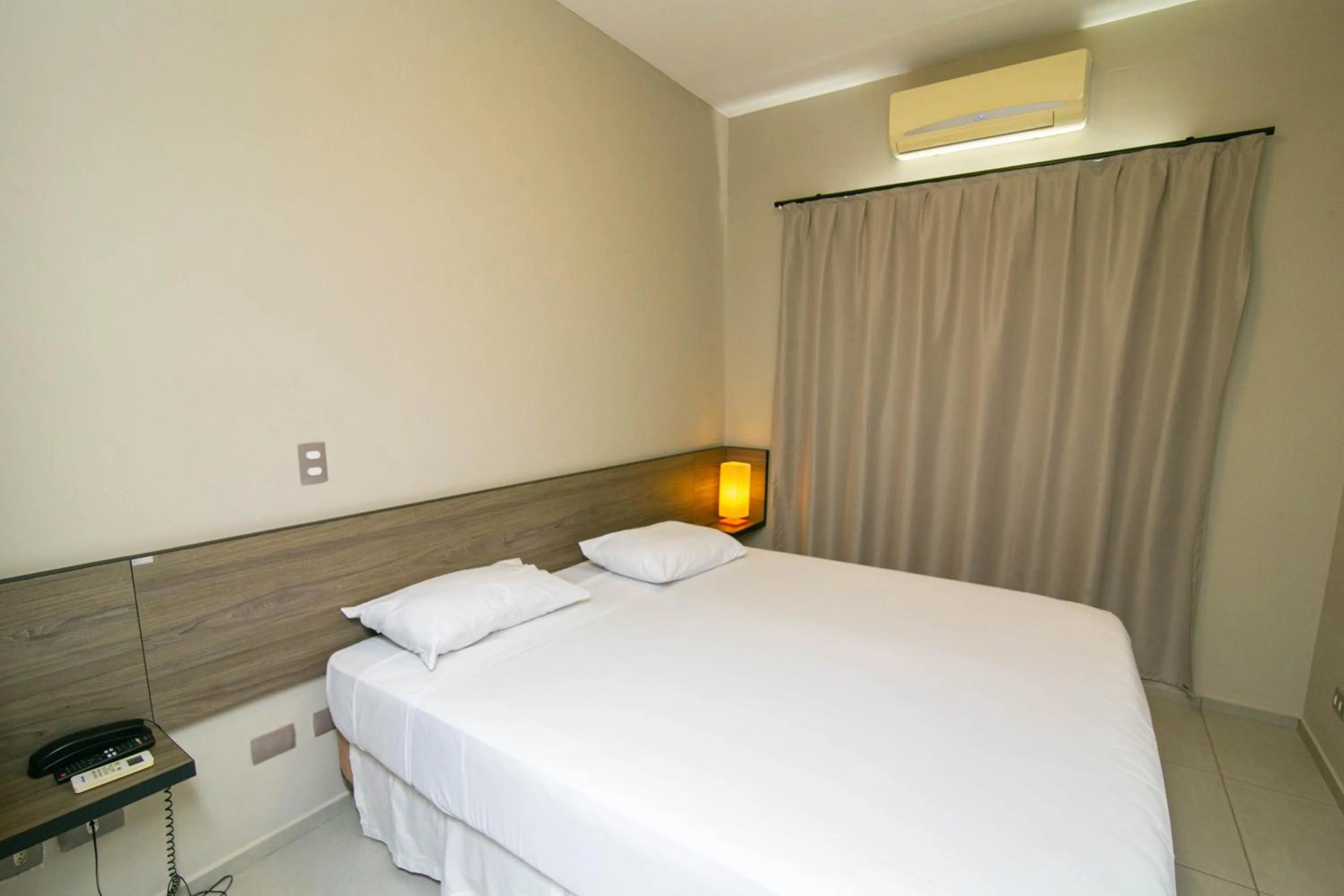 Bed in I-Hotel Piracicaba