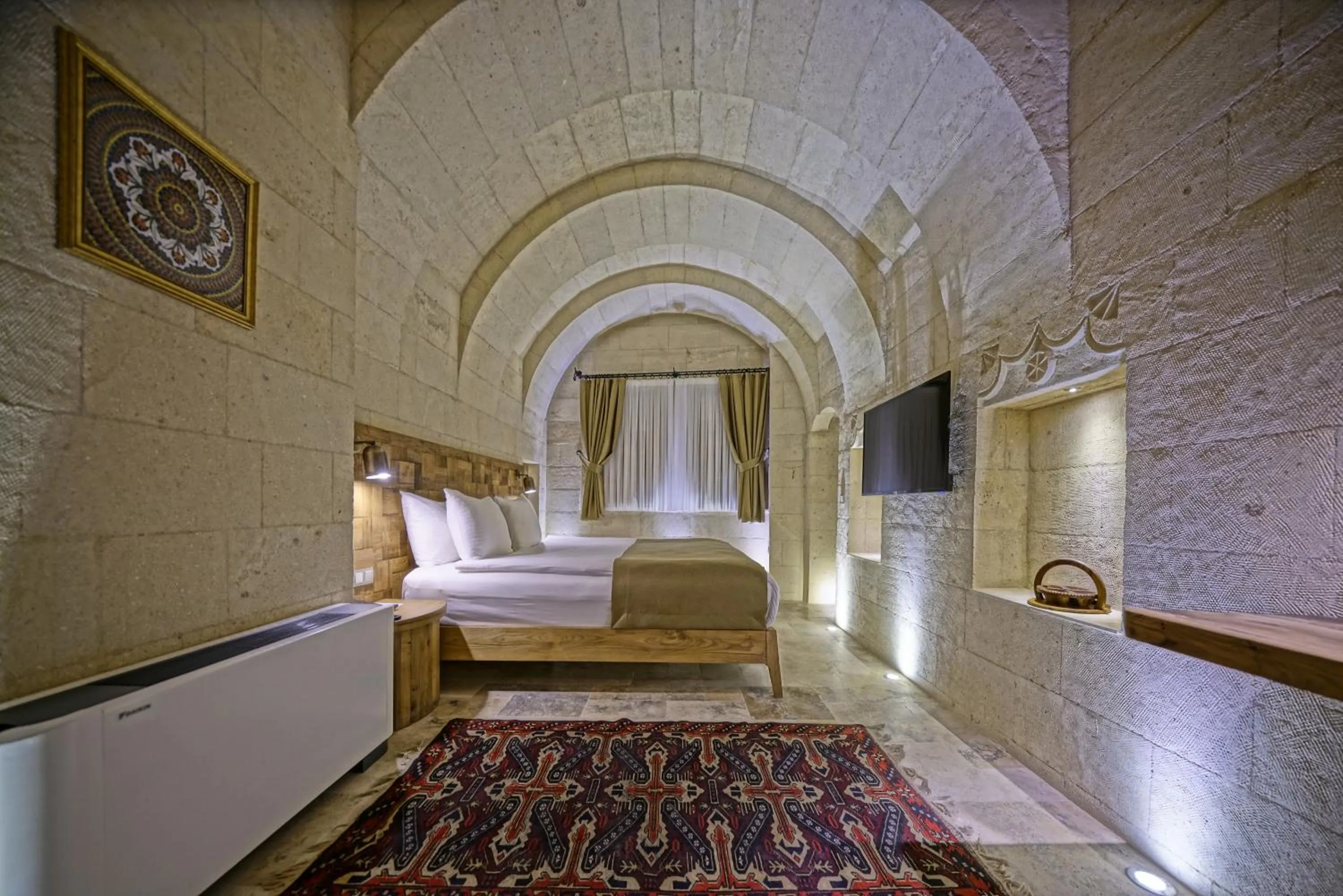 Massage, Bed in Kappadoks Cave Hotel