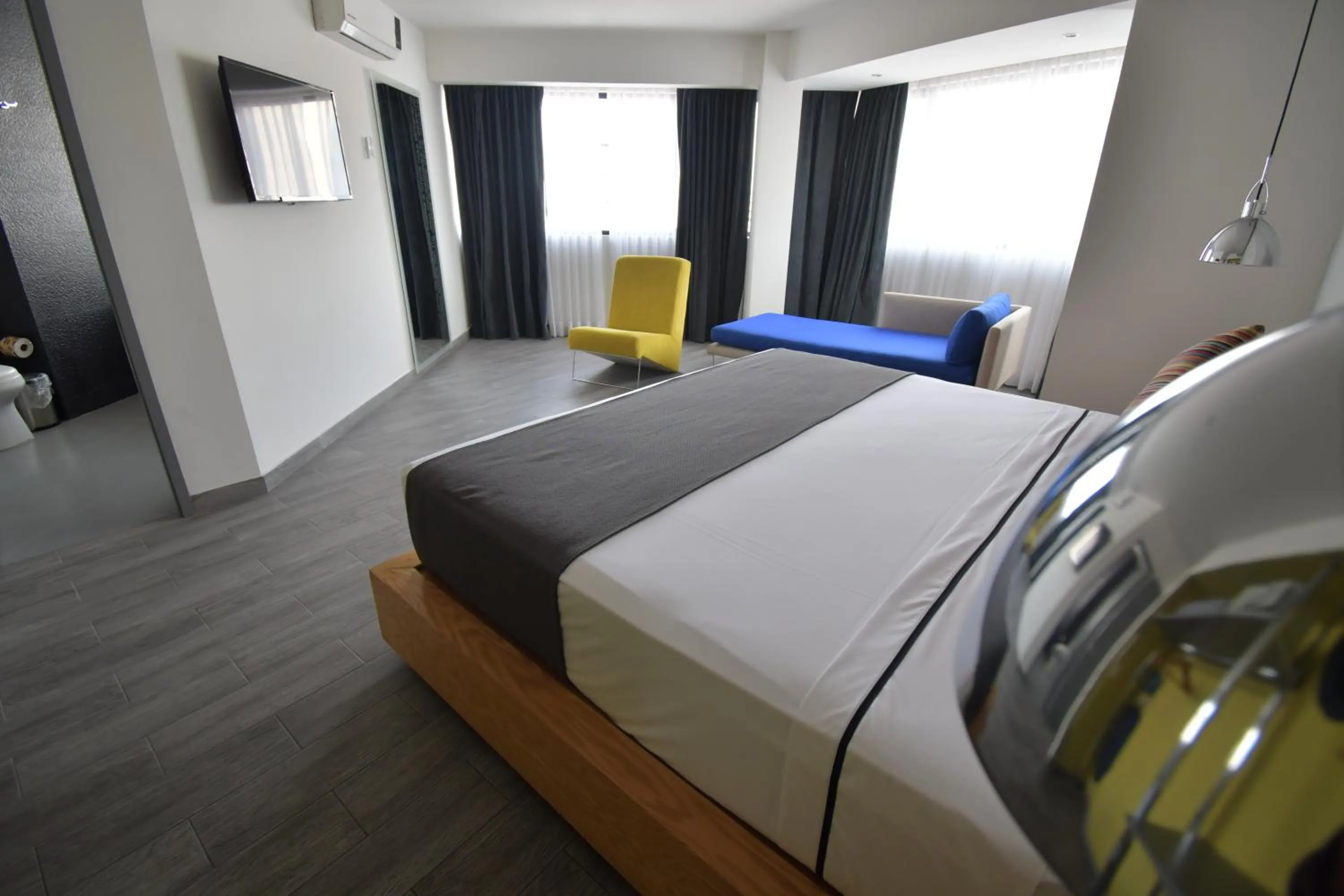 Bed in Hotel Perla Central