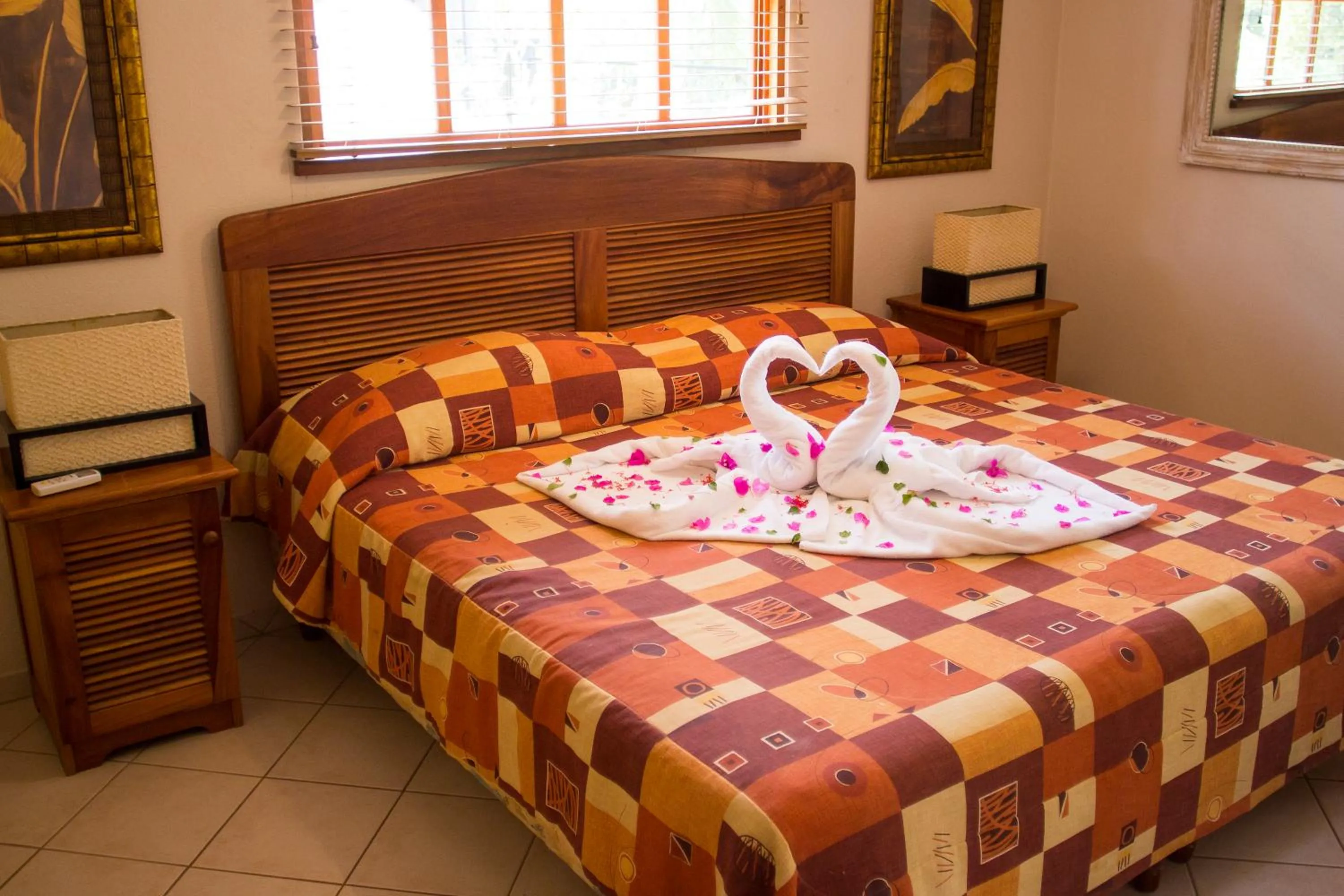 Decorative detail, Bed in Villa del Sueño