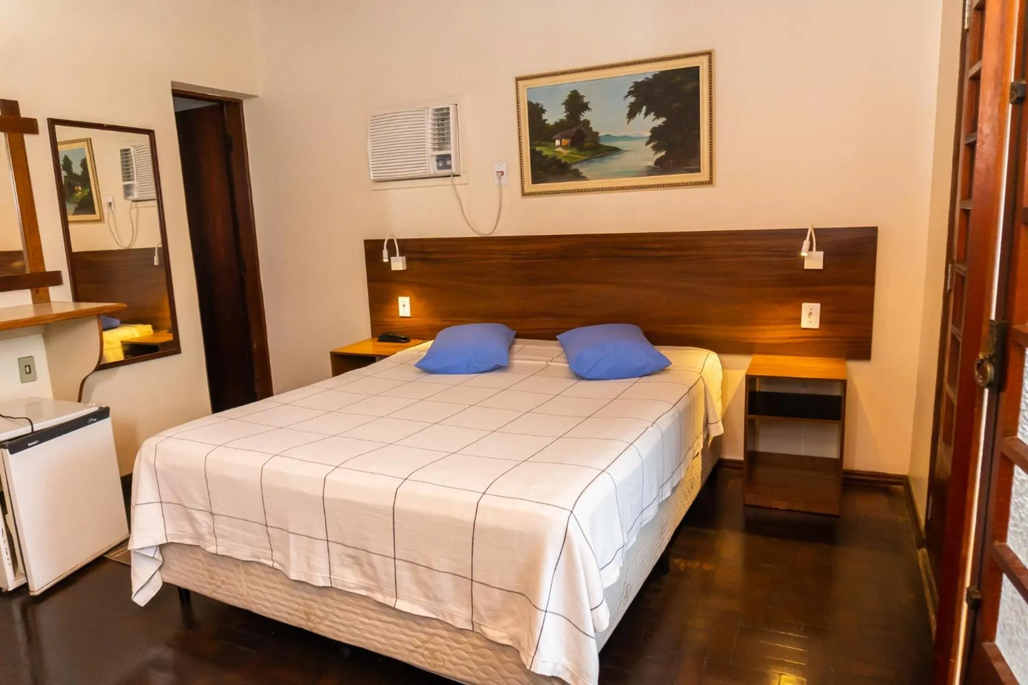 Bed in Hotel Colonial