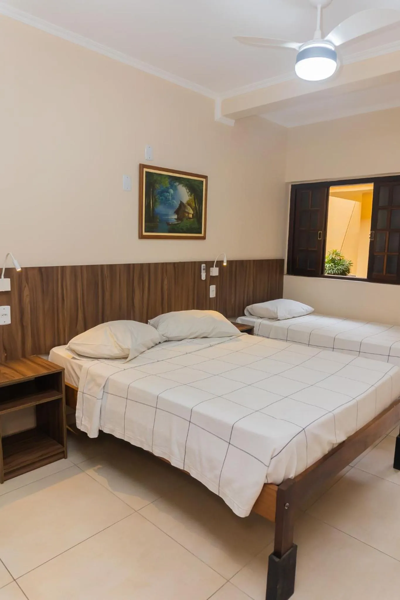 Bed in Hotel Colonial
