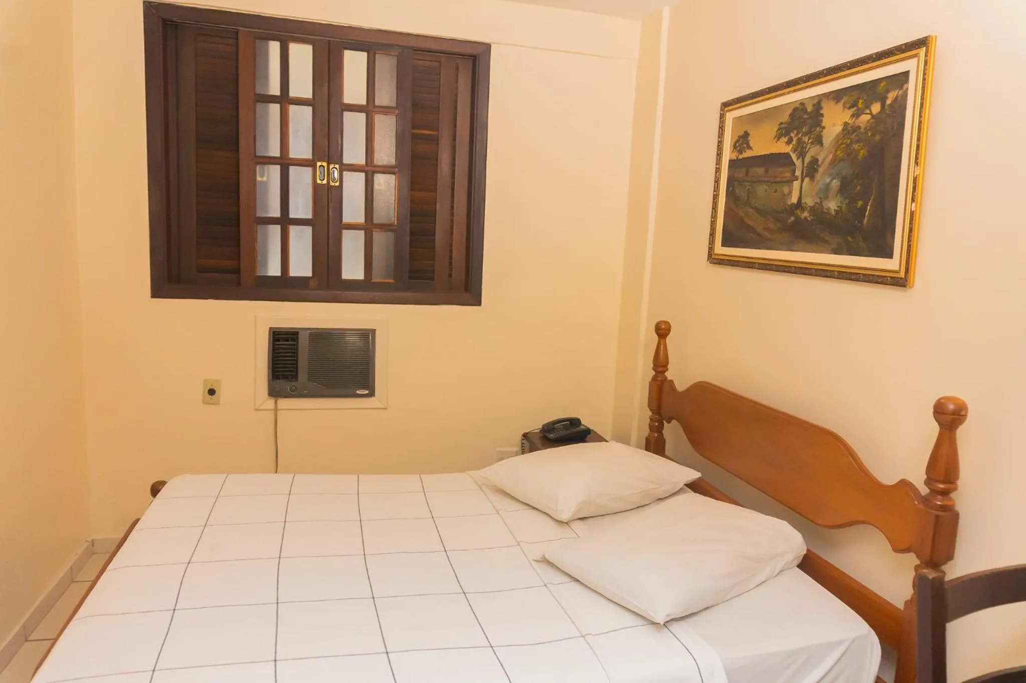 Bed in Hotel Colonial