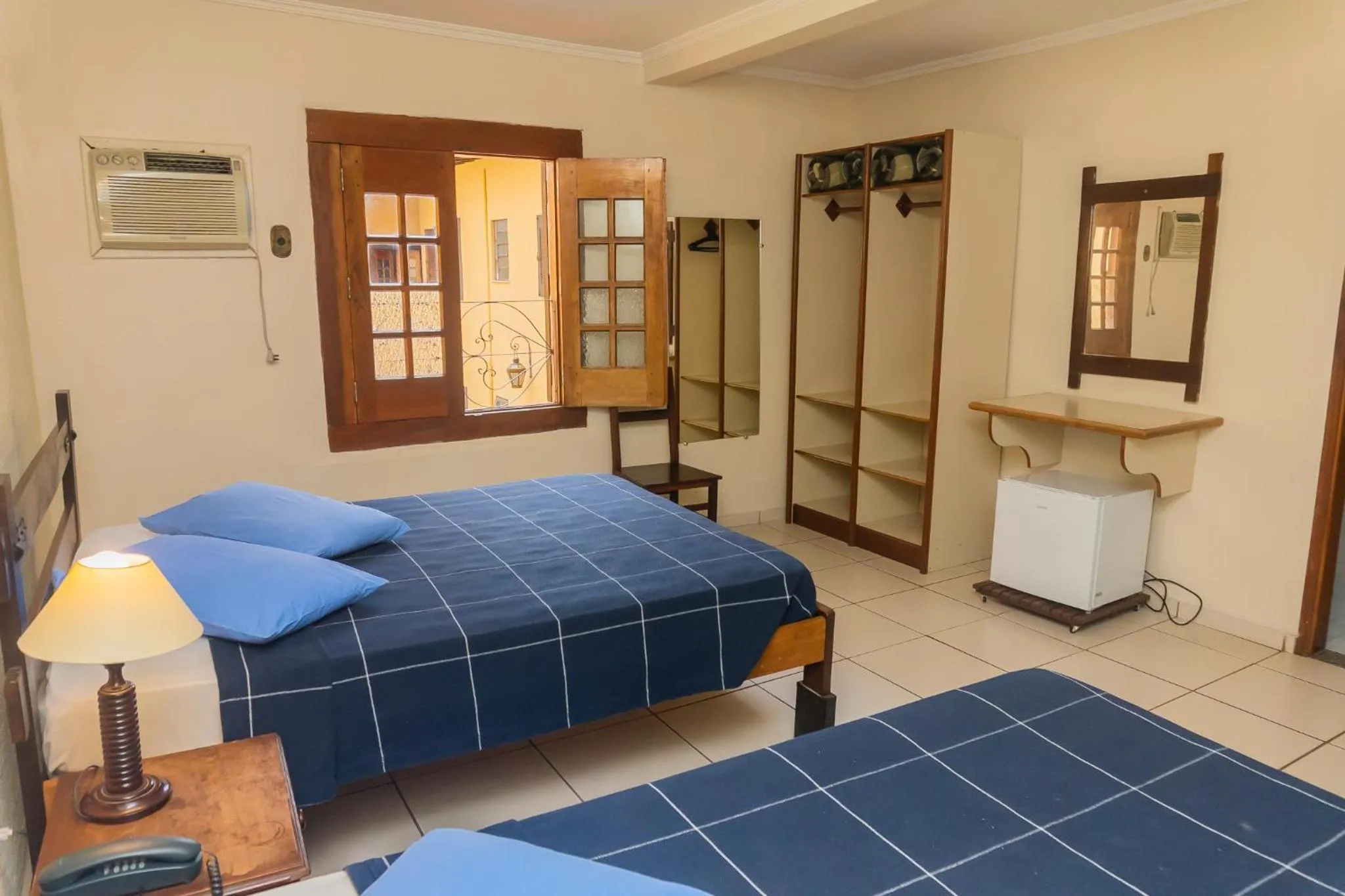 Bed in Hotel Colonial