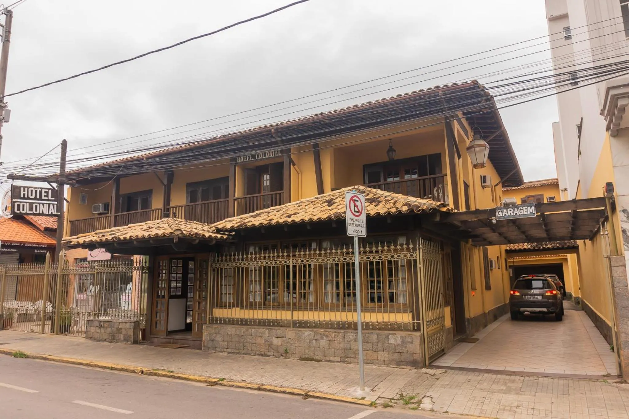 Hotel Colonial