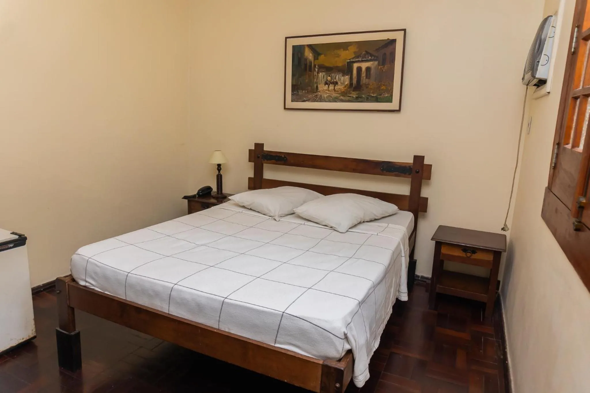 Bed in Hotel Colonial