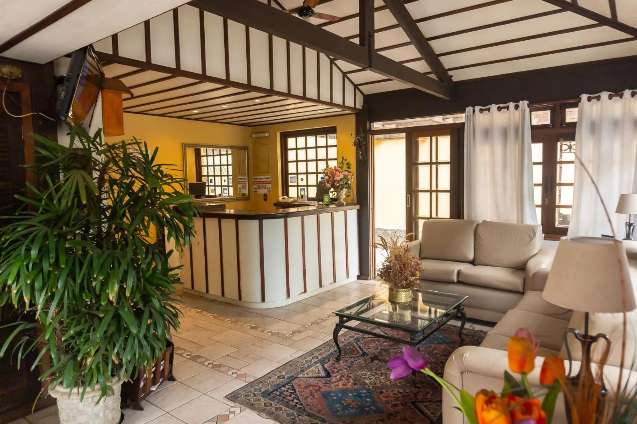 Hotel Colonial