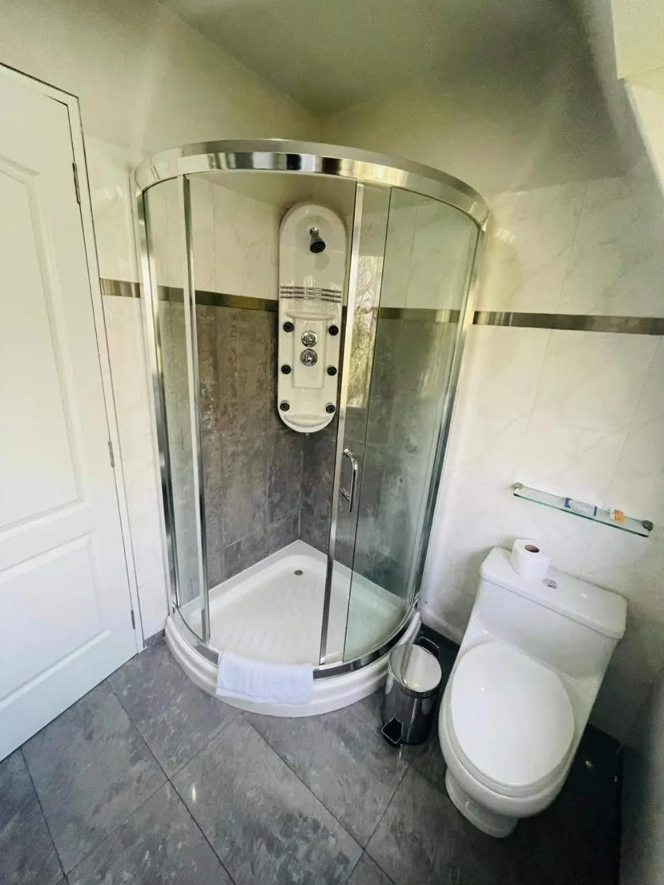 Shower in Hotel Casagrande