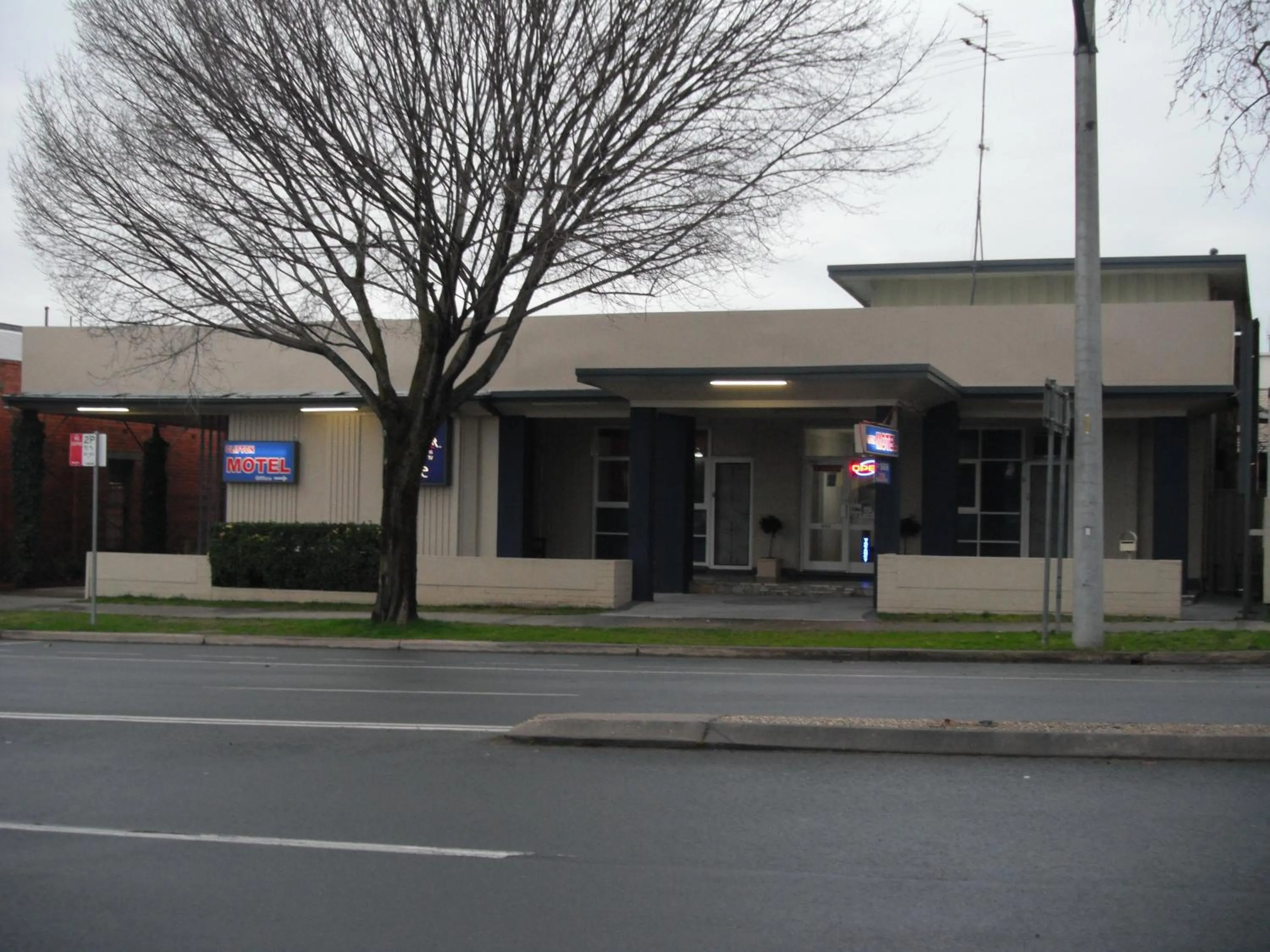 Property building in Clifton Motel