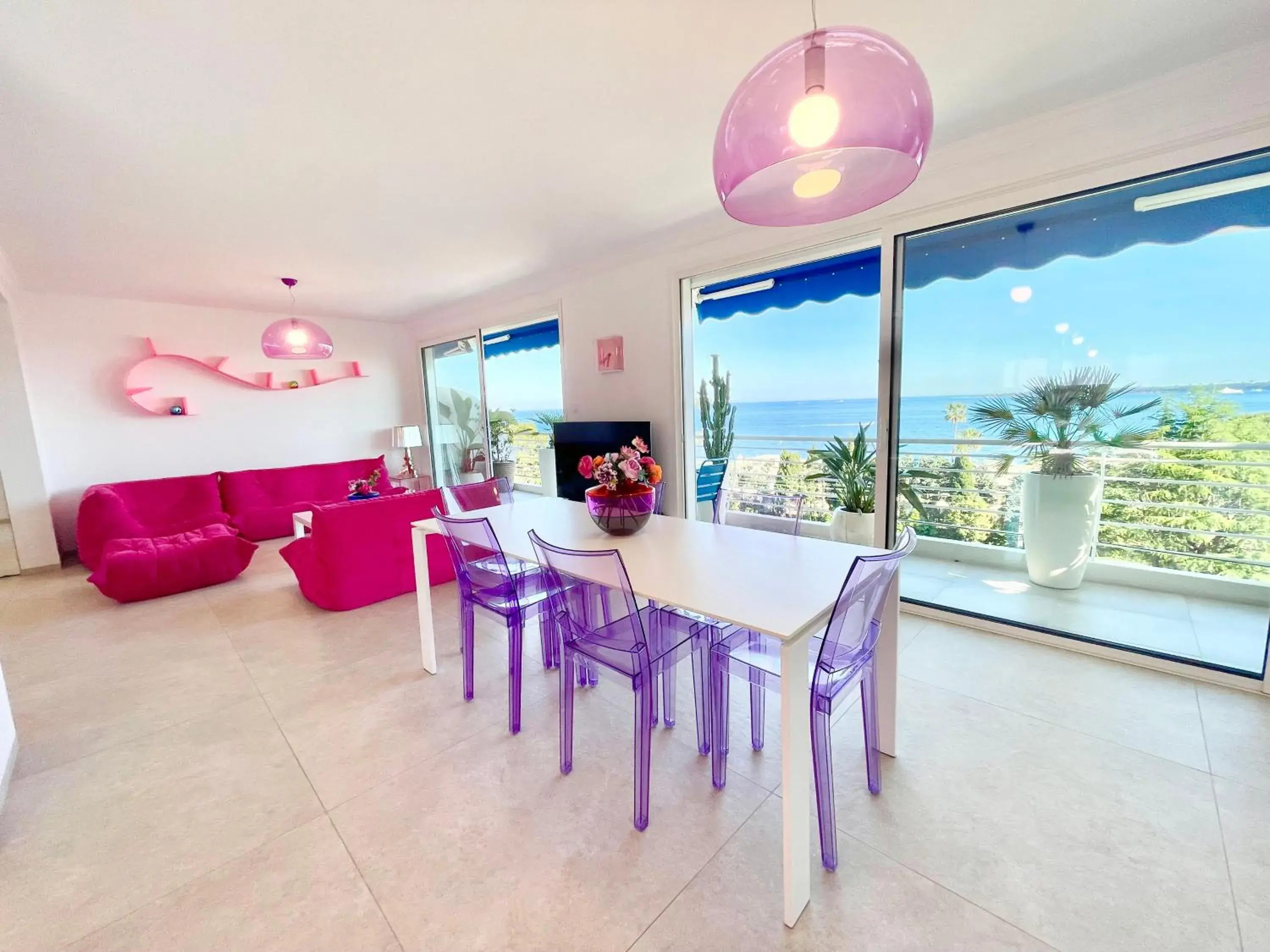 Royal Pink - Appartement design - Vue de rêve - Parking gratuit Royal Pink - Appartement design - Vue de rêve - Parking gratuit