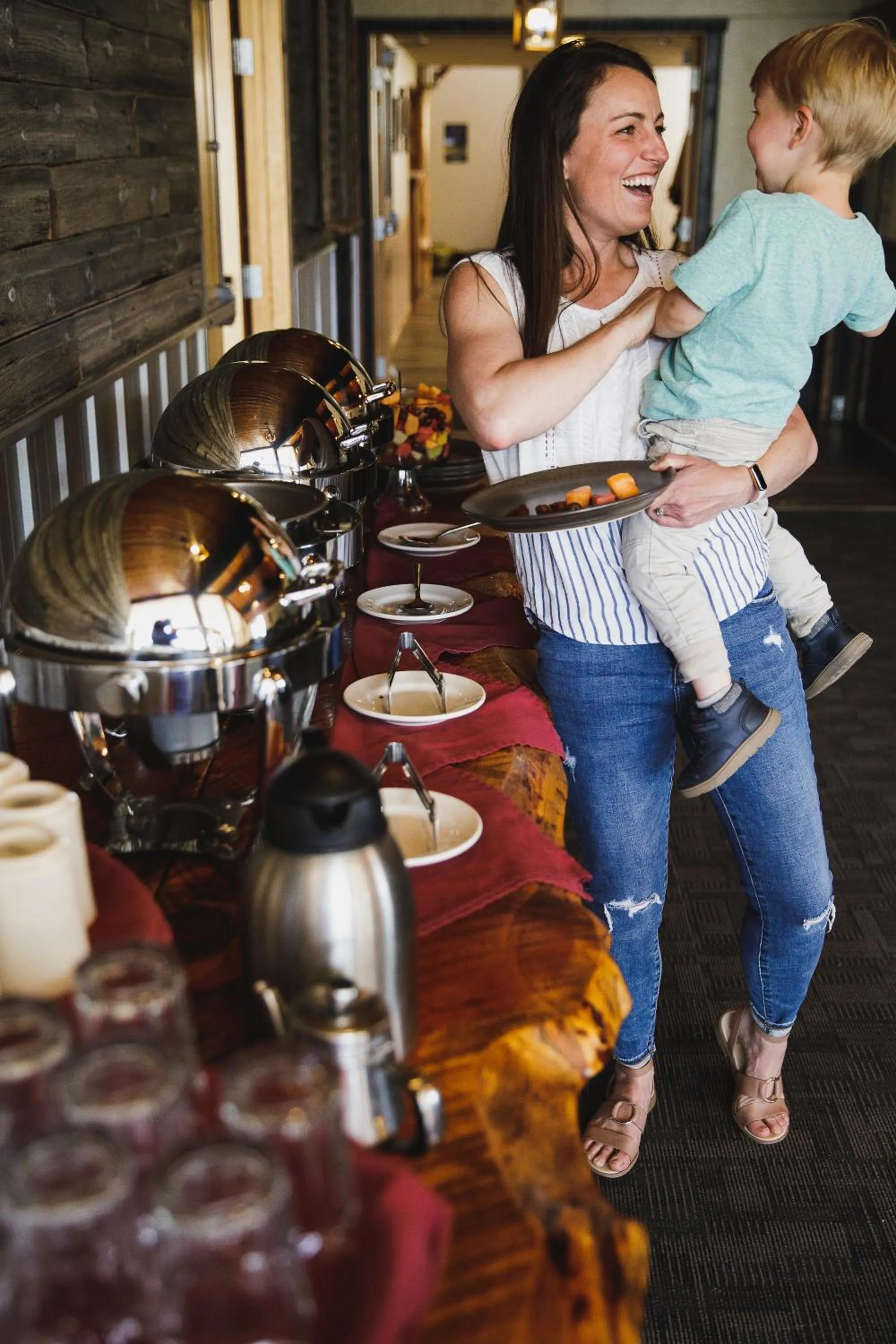 Restaurant/places to eat in Ninepipes Lodge