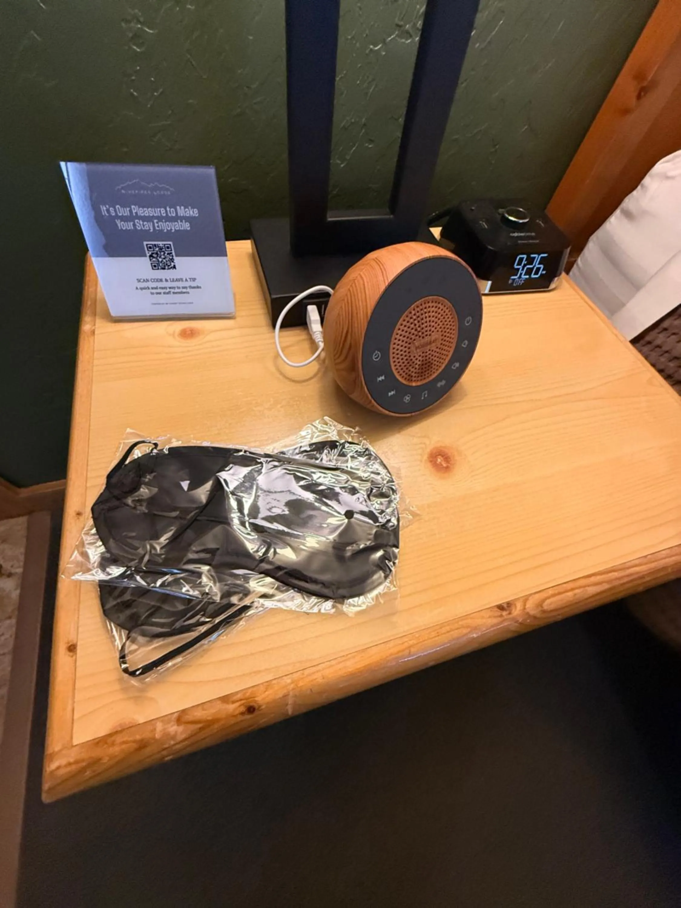 Bedroom in Ninepipes Lodge