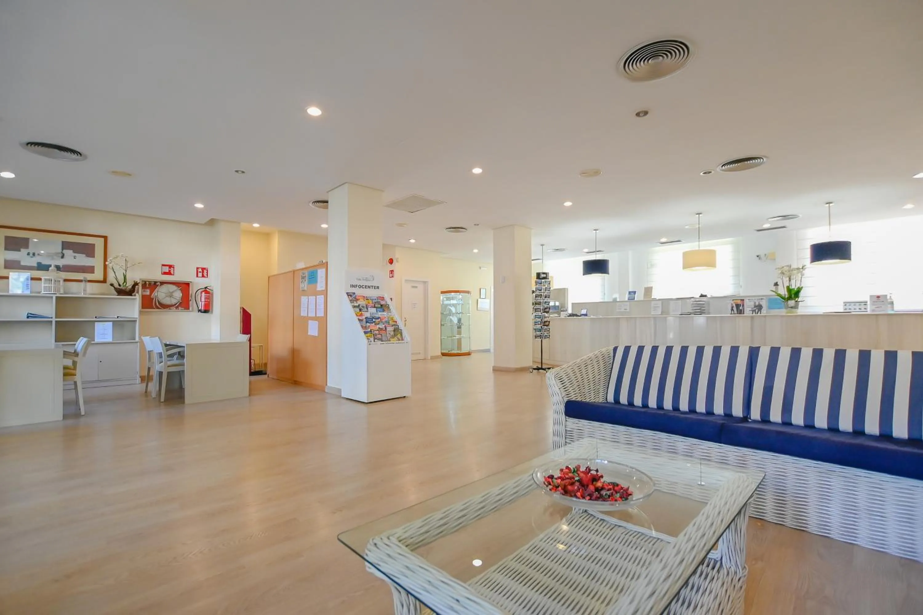 Lobby or reception in O7 Club Cala Ratjada