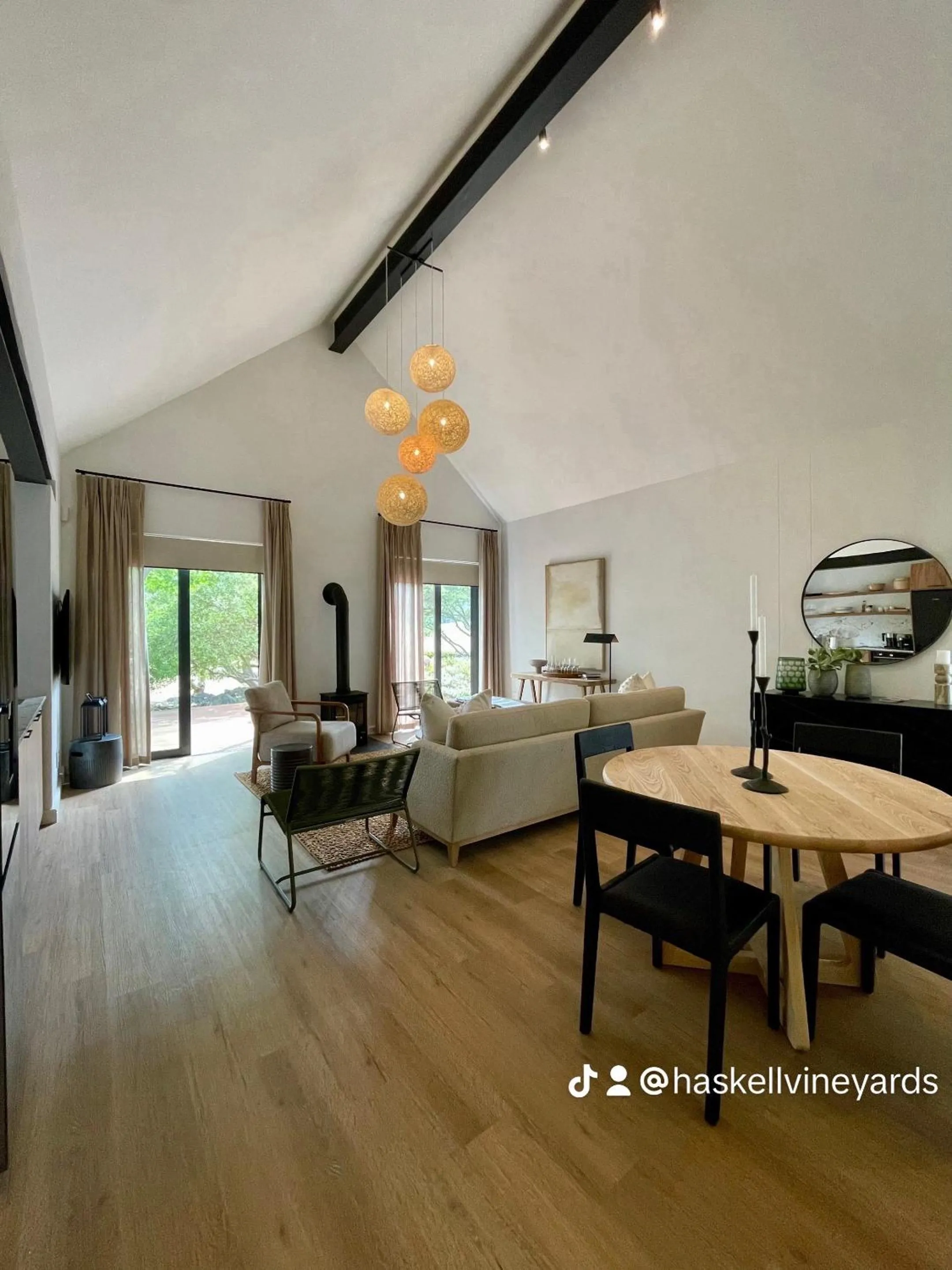 Living room in Mountain Cottages at Haskell Vineyard