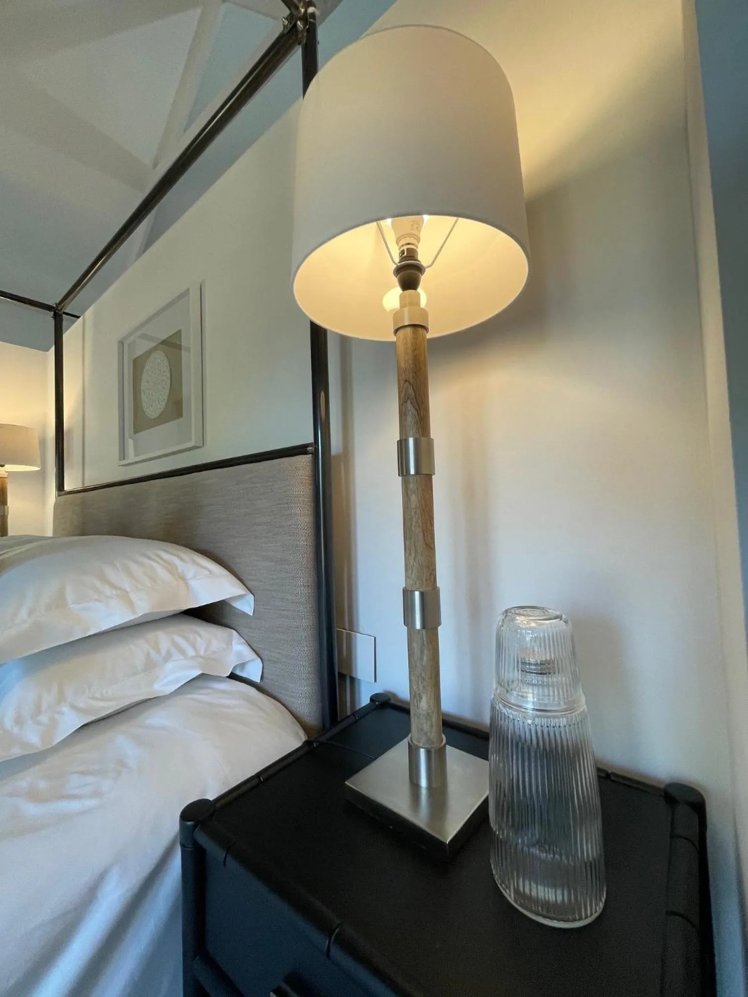 Bed in Mountain Cottages at Haskell Vineyard