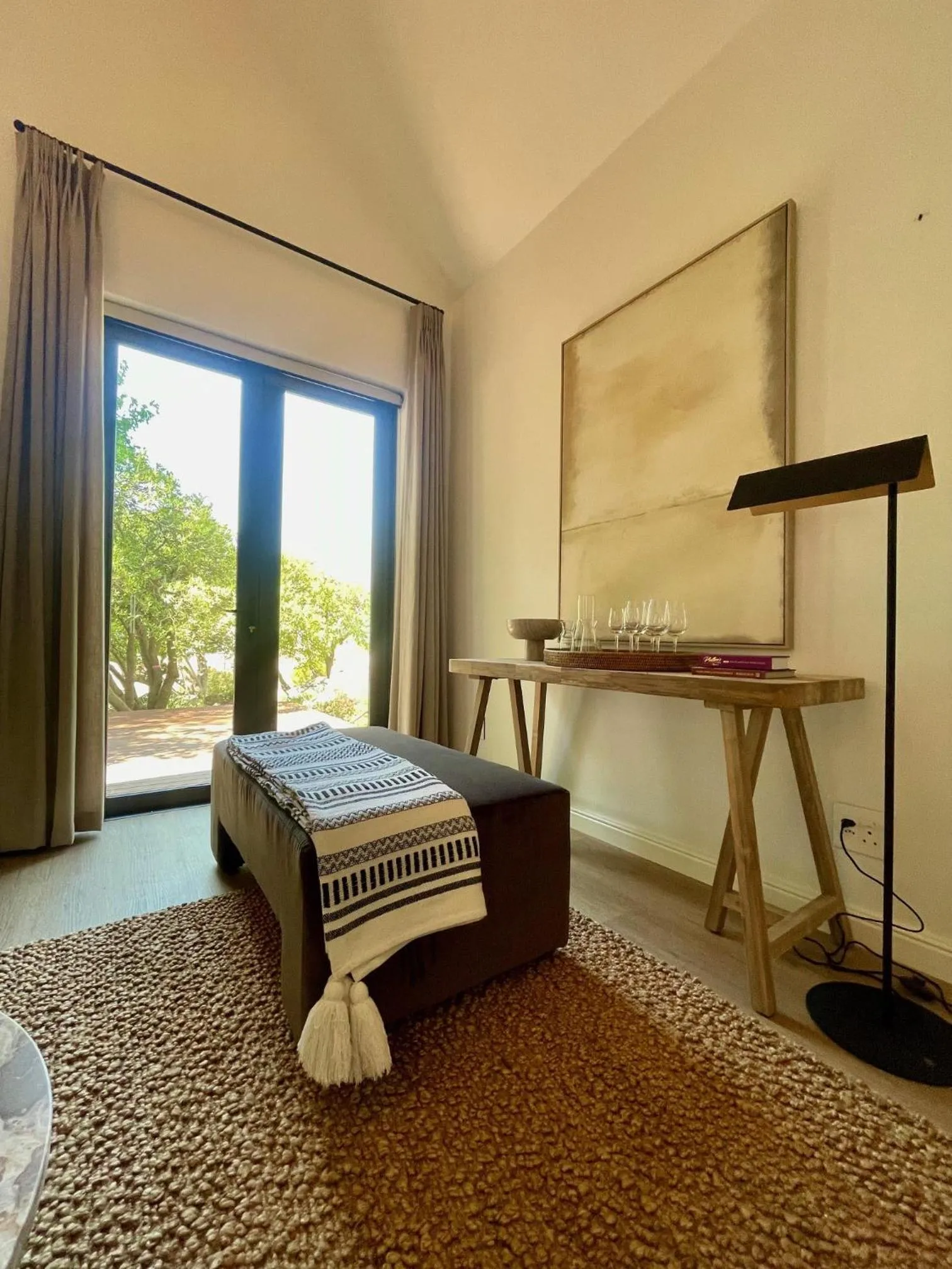 Bed in Mountain Cottages at Haskell Vineyard