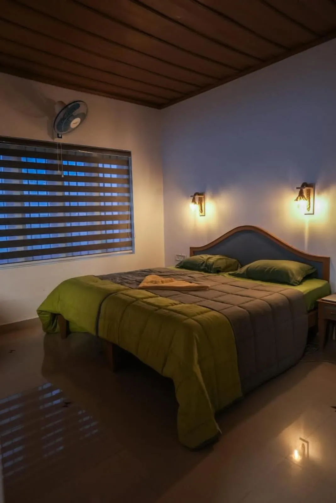 Bed in The Nirvana Resort Munnar