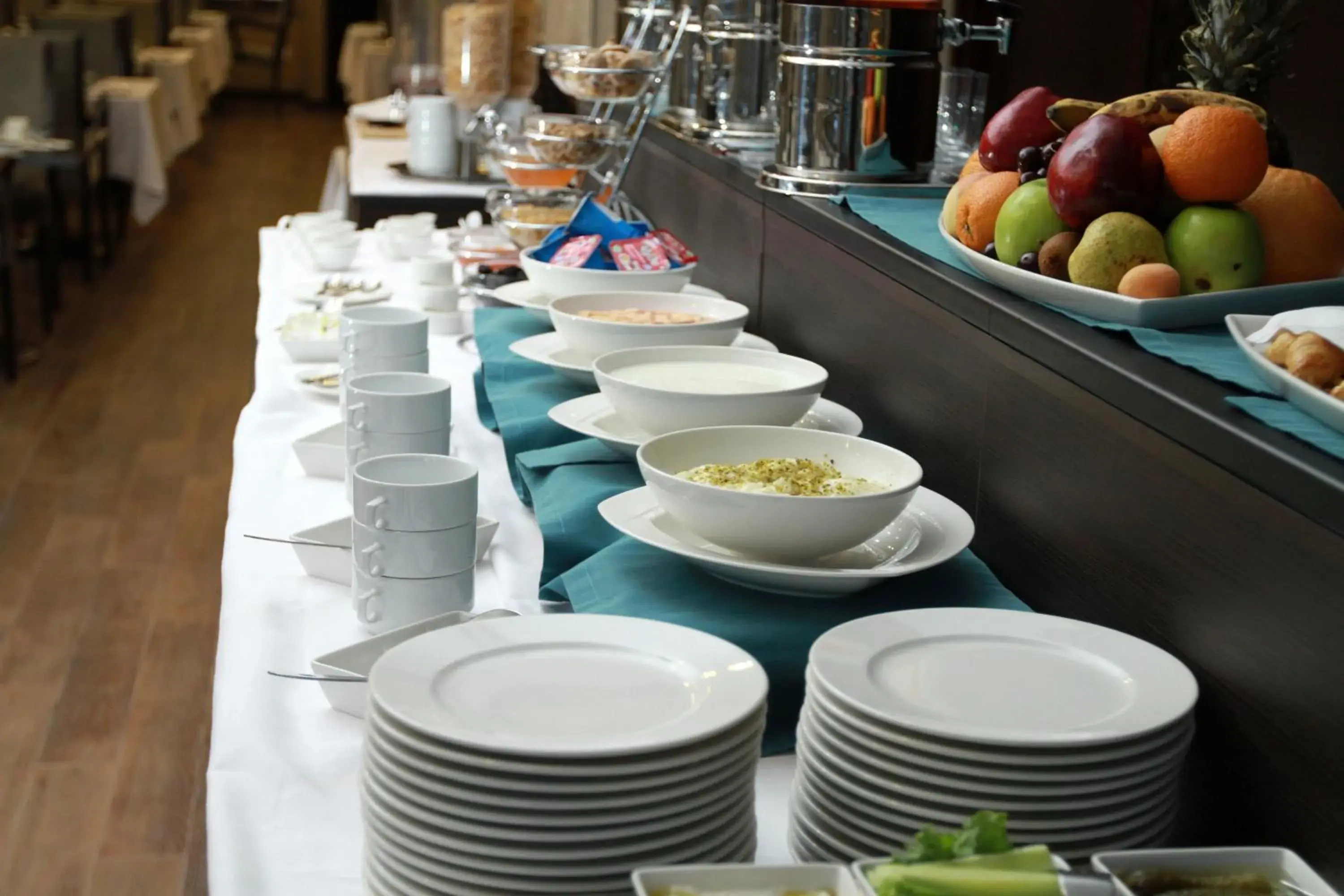 Restaurant/places to eat in Ramada by Wyndham Bishkek Centre Restaurant/places to eat in Ramada by Wyndham Bishkek Centre