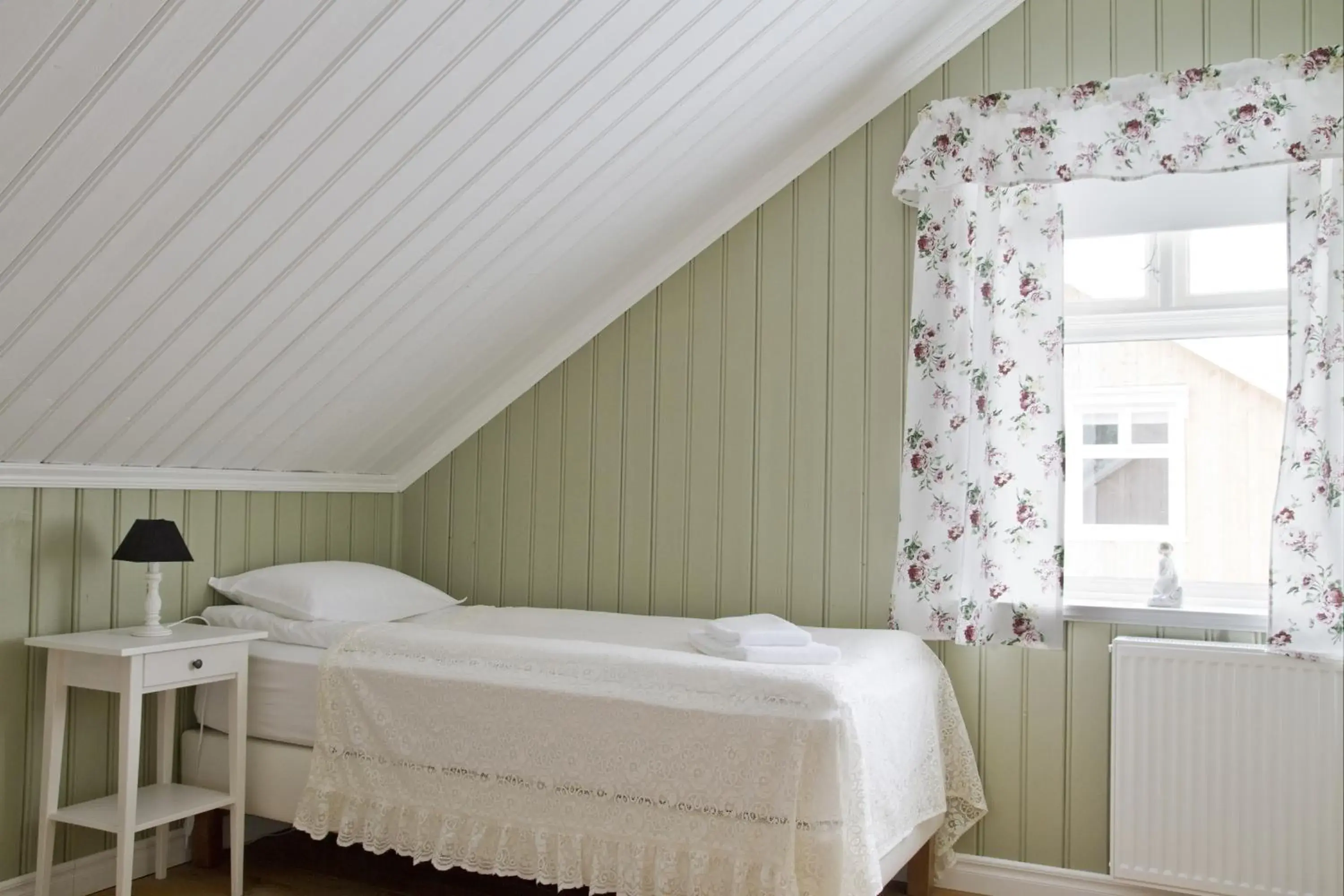 Photo of the whole room, Bed in Lónsleira Apartments Photo of the whole room, Bed in Lónsleira Apartments