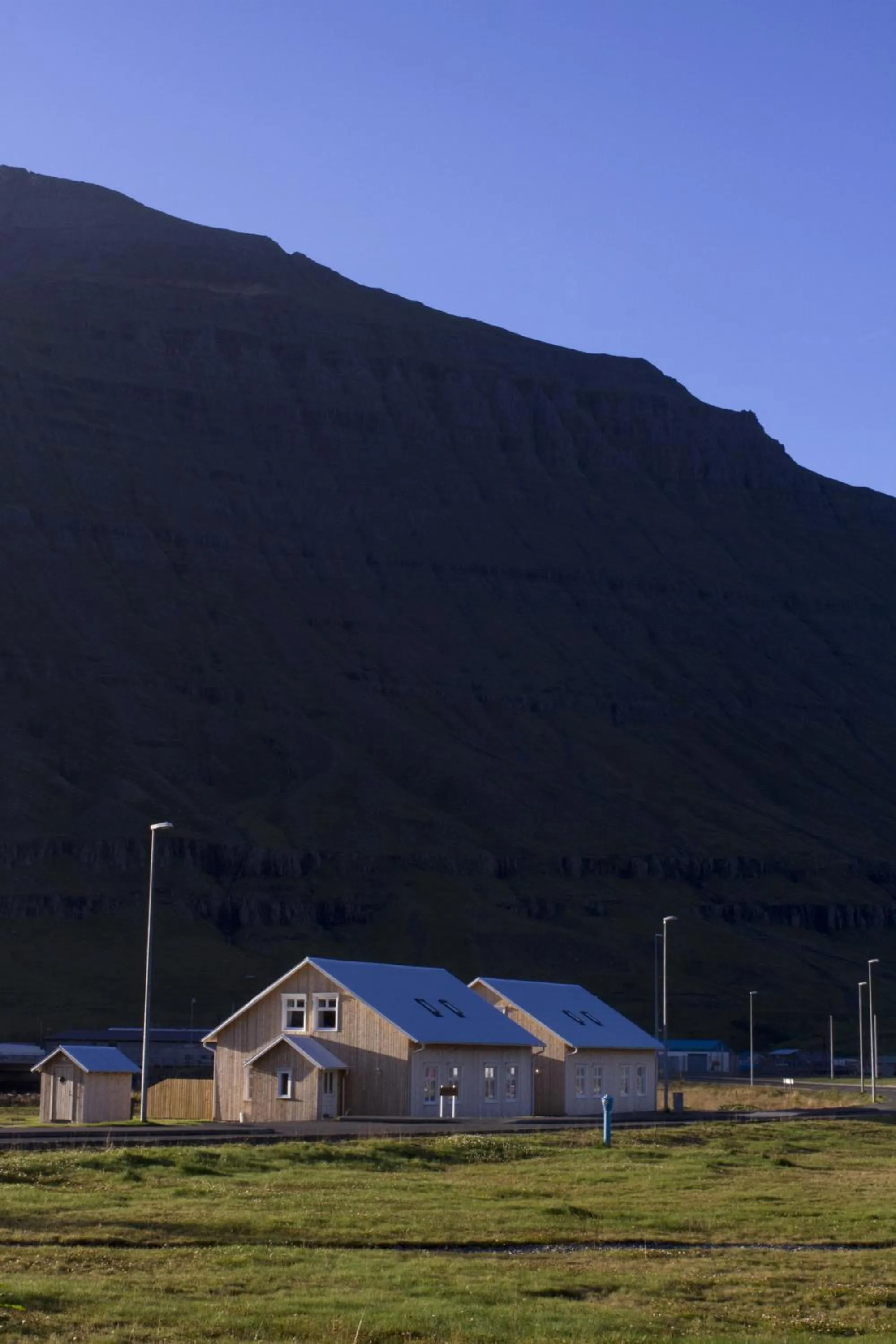 Facade/entrance in Lónsleira Apartments