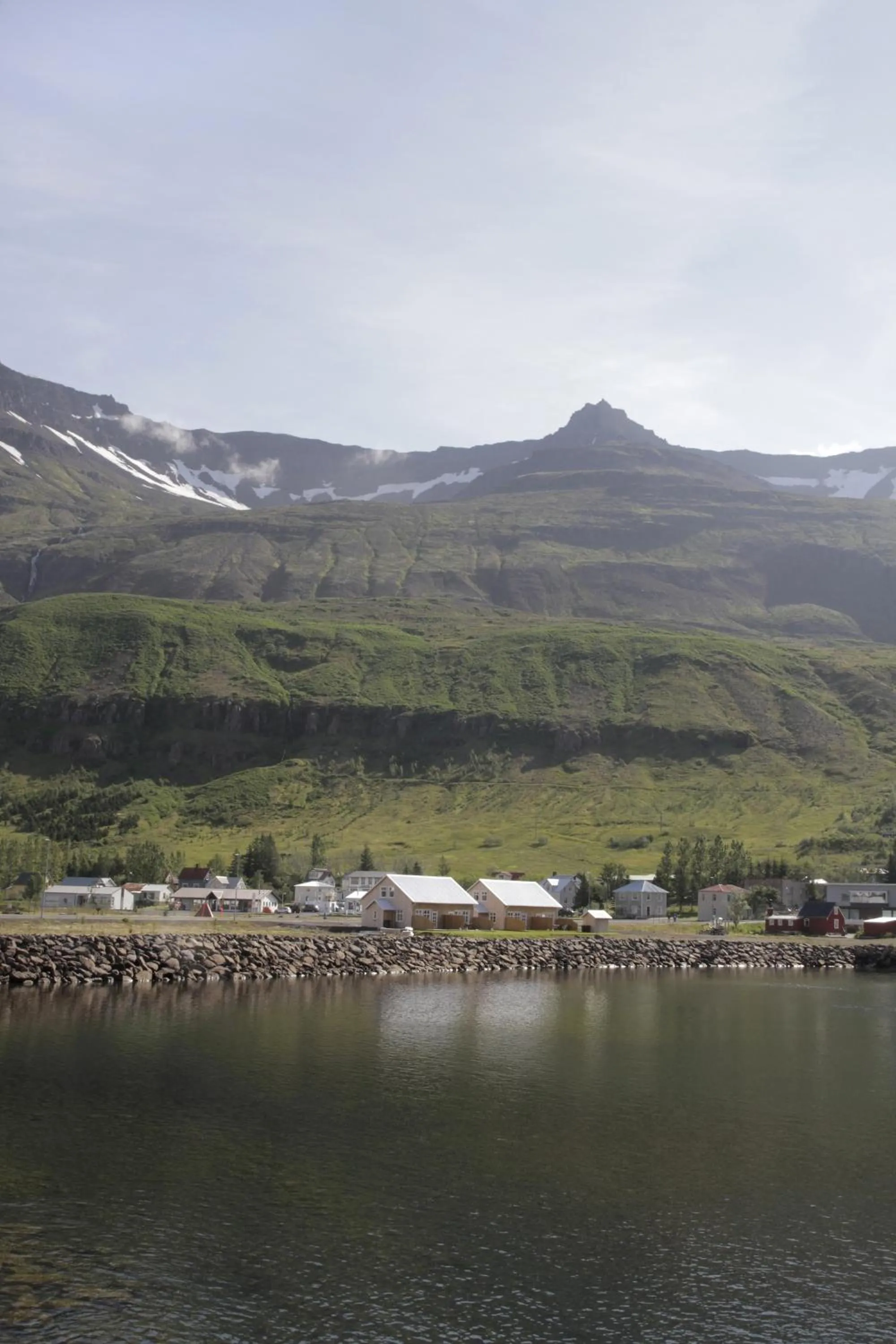 Day in Lónsleira Apartments