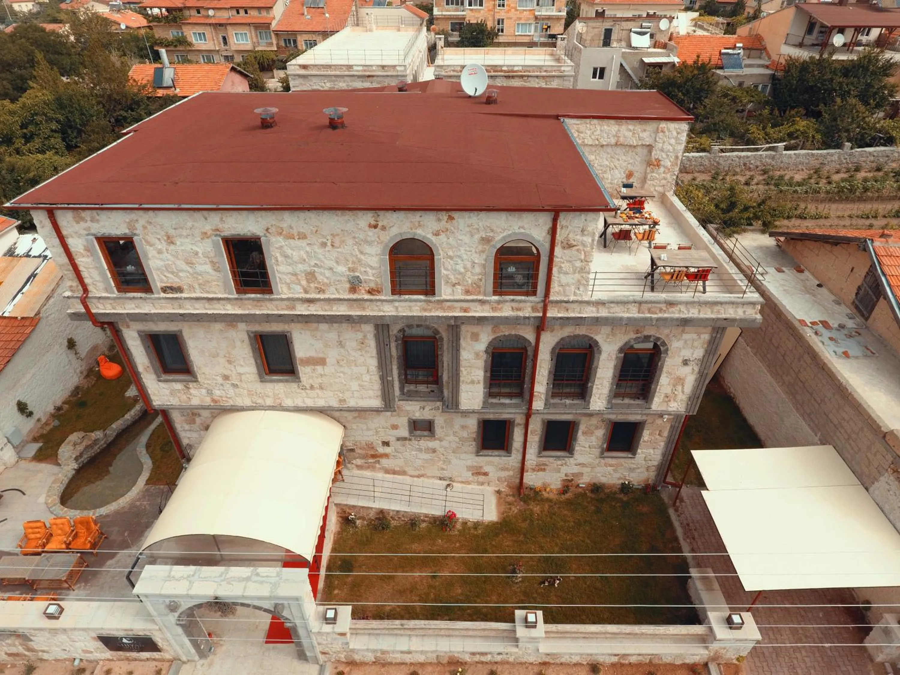 Property building in Ahiyan Hotel