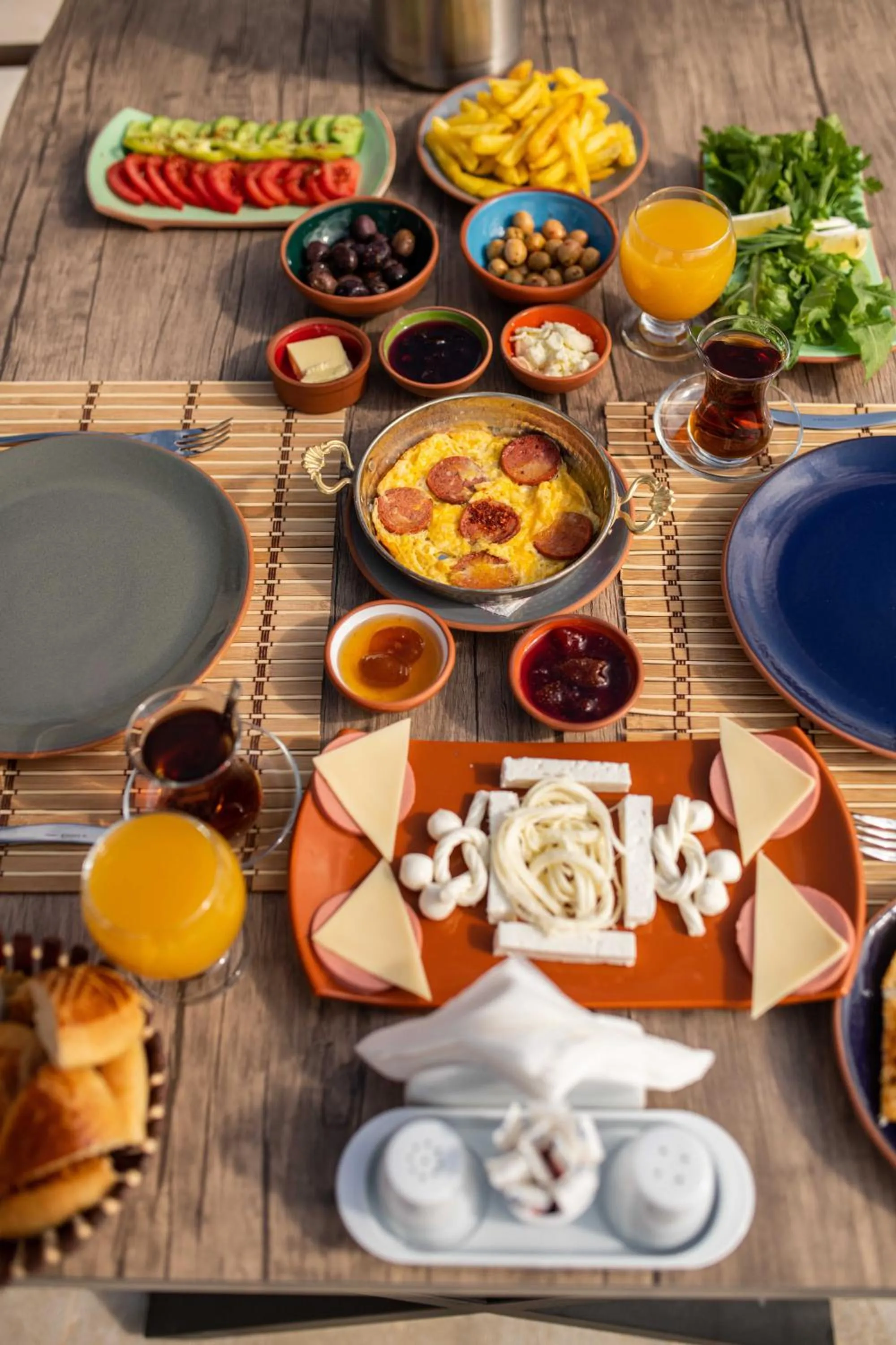 Breakfast in Ahiyan Hotel