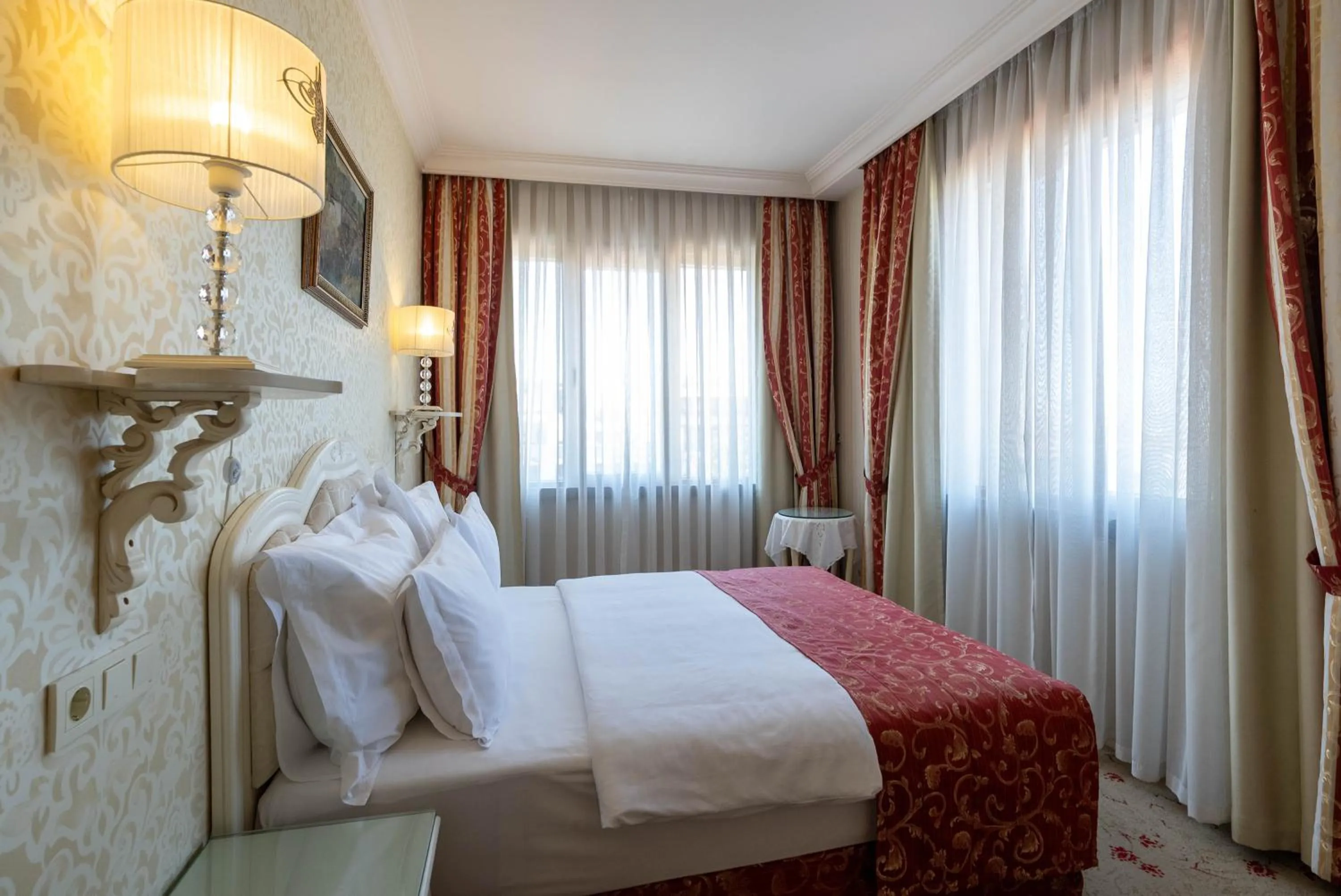 Property building, Bed in The And Hotel Sultanahmet - Special Category