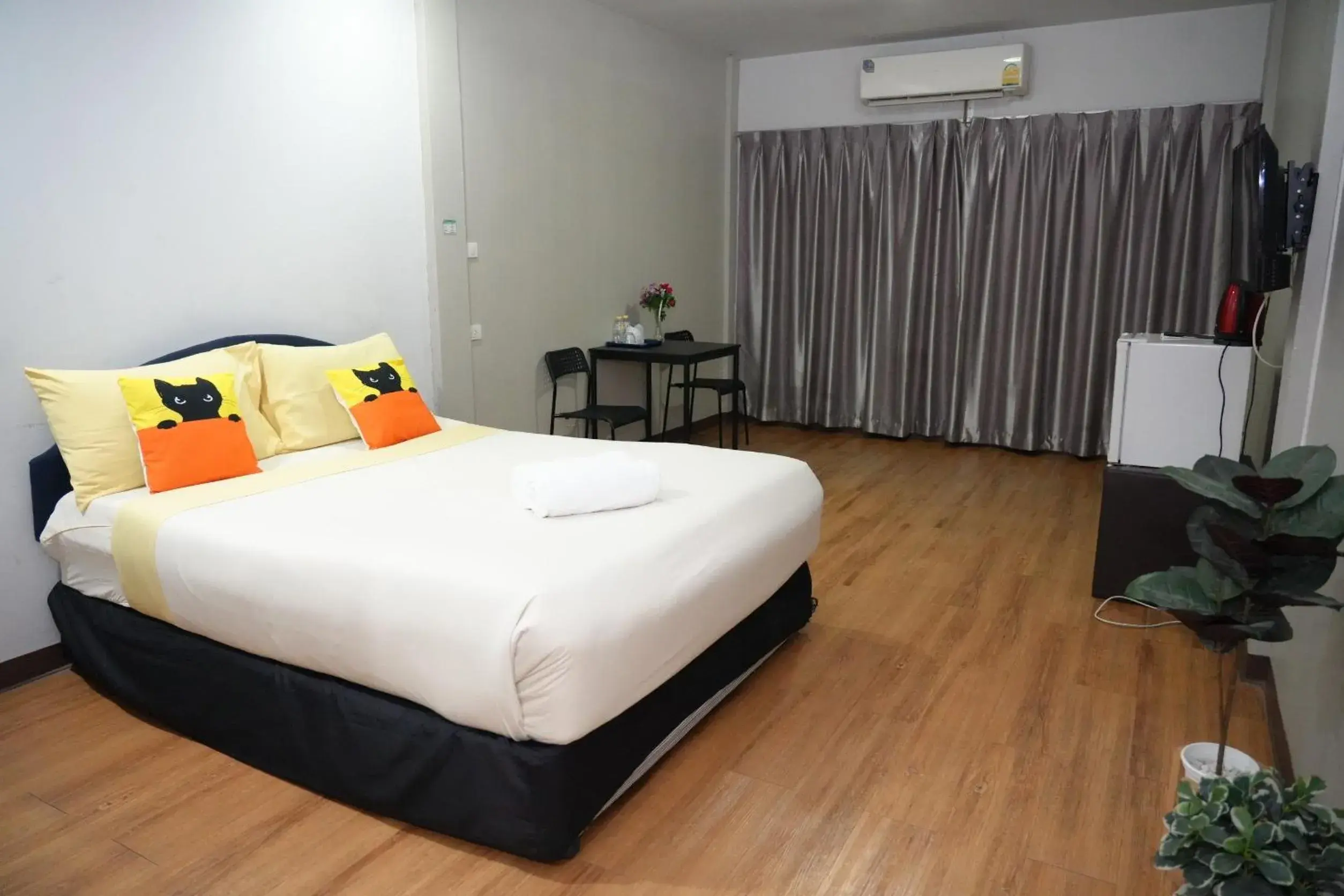 Superior Double Room in Bkk39 Airport hotel Superior Double Room in Bkk39 Airport hotel