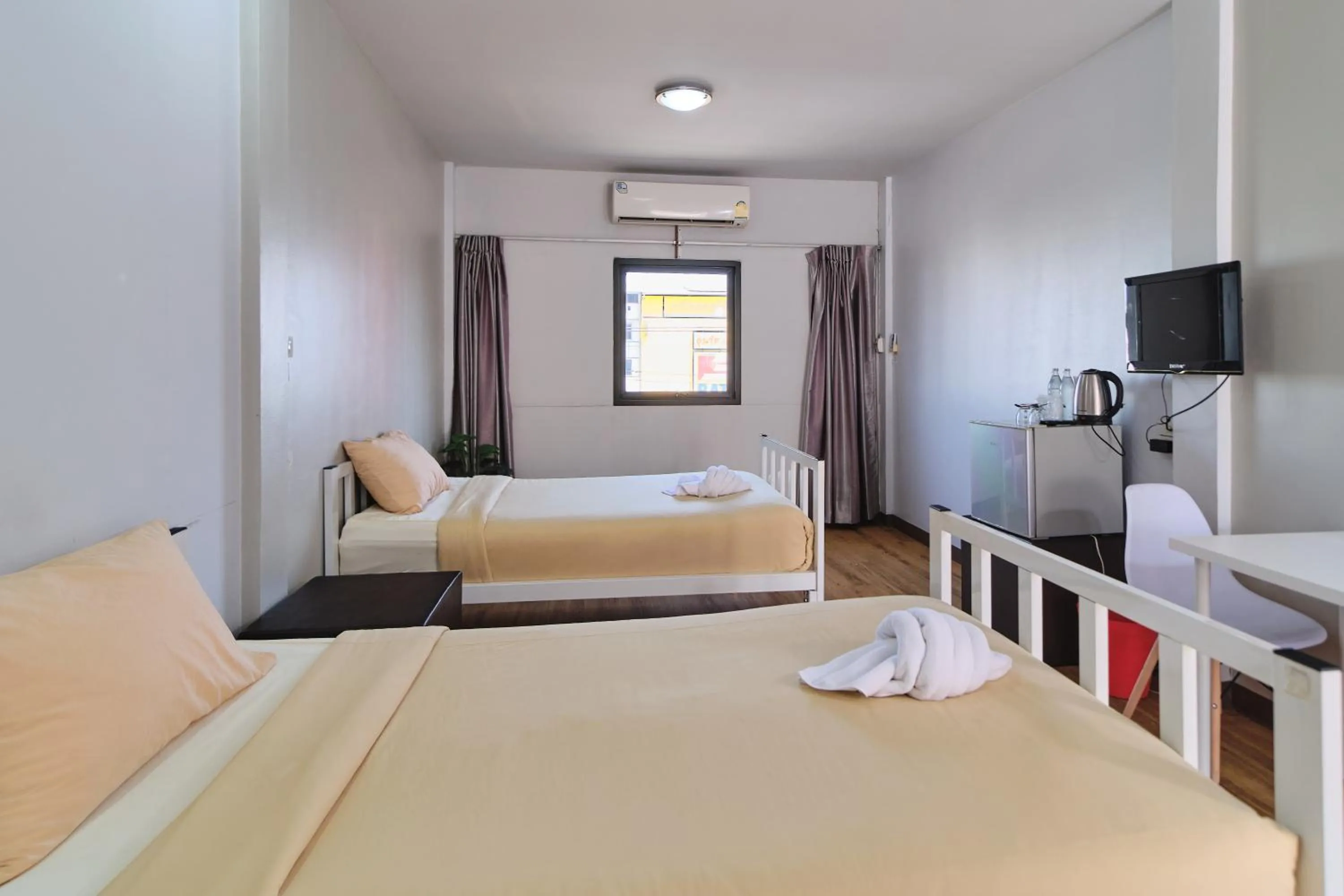 Bed in Bkk39 Airport hotel